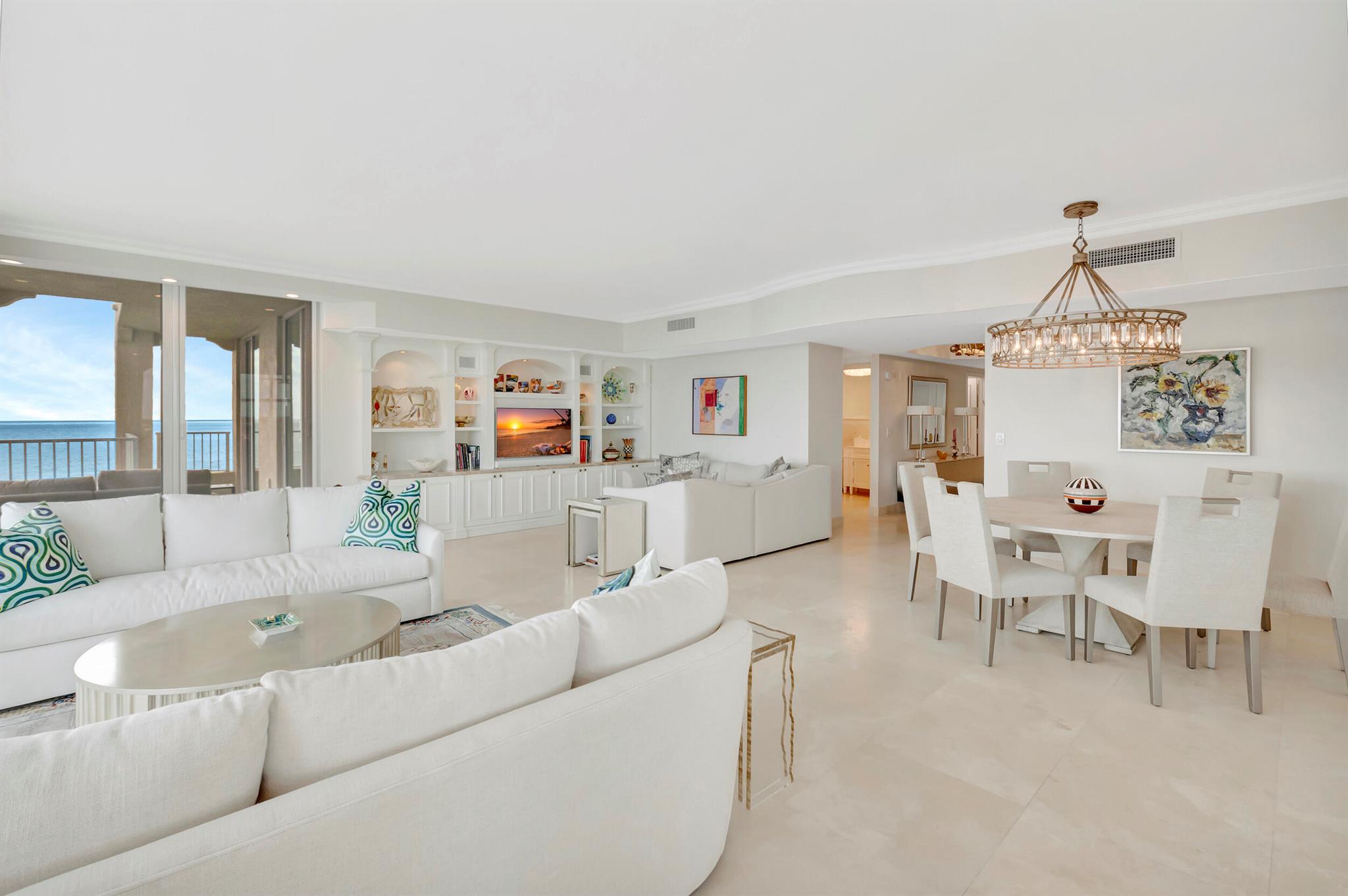 TOSCANA SOUTH TOWER III - Residential