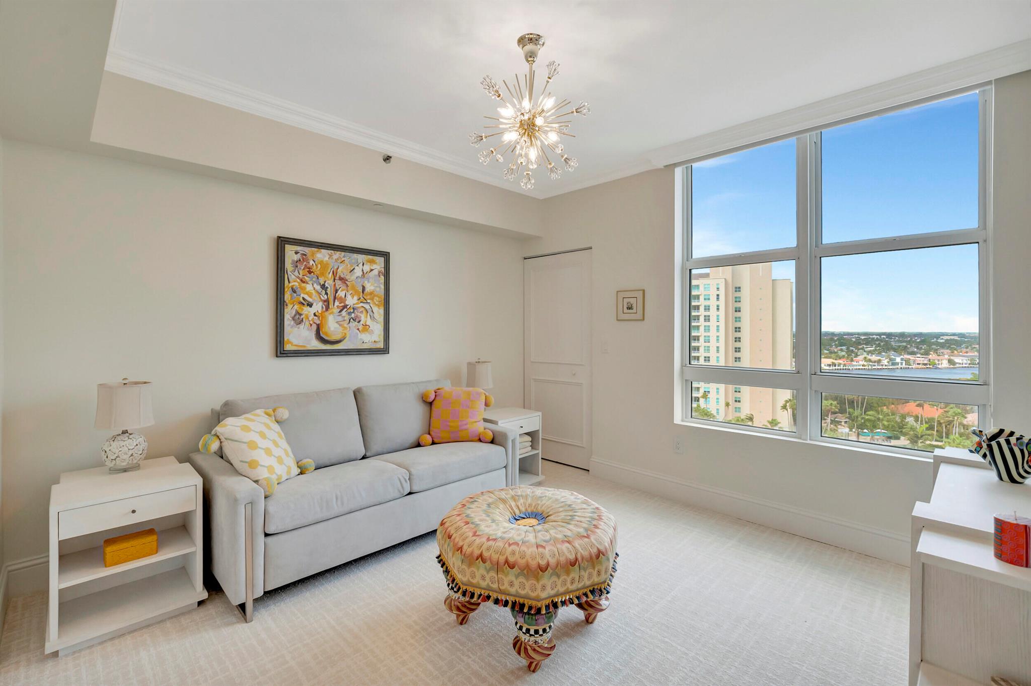 TOSCANA SOUTH TOWER III - Residential