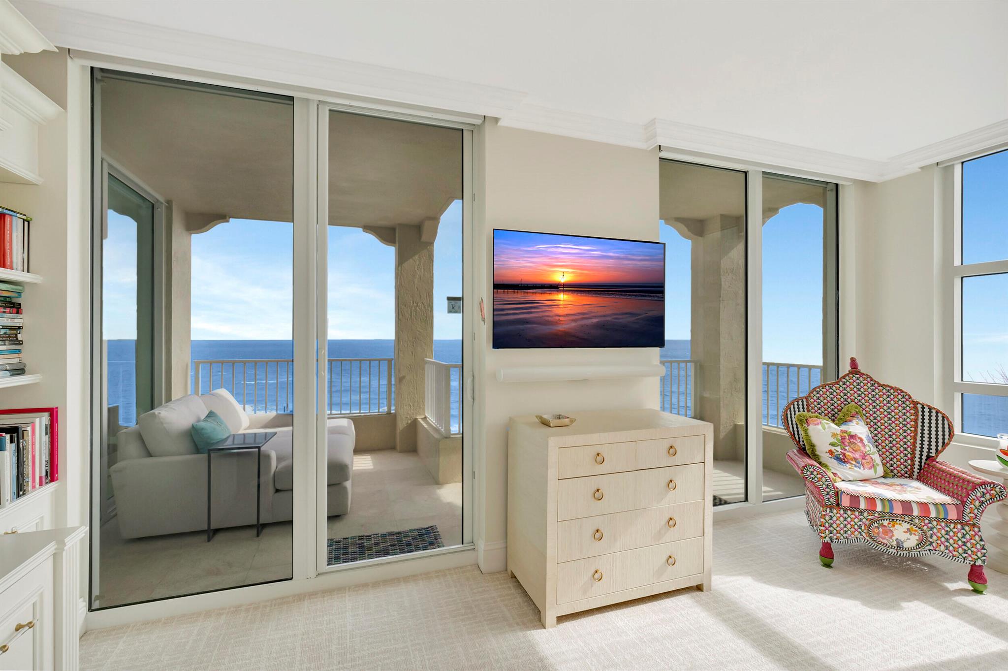 TOSCANA SOUTH TOWER III - Residential