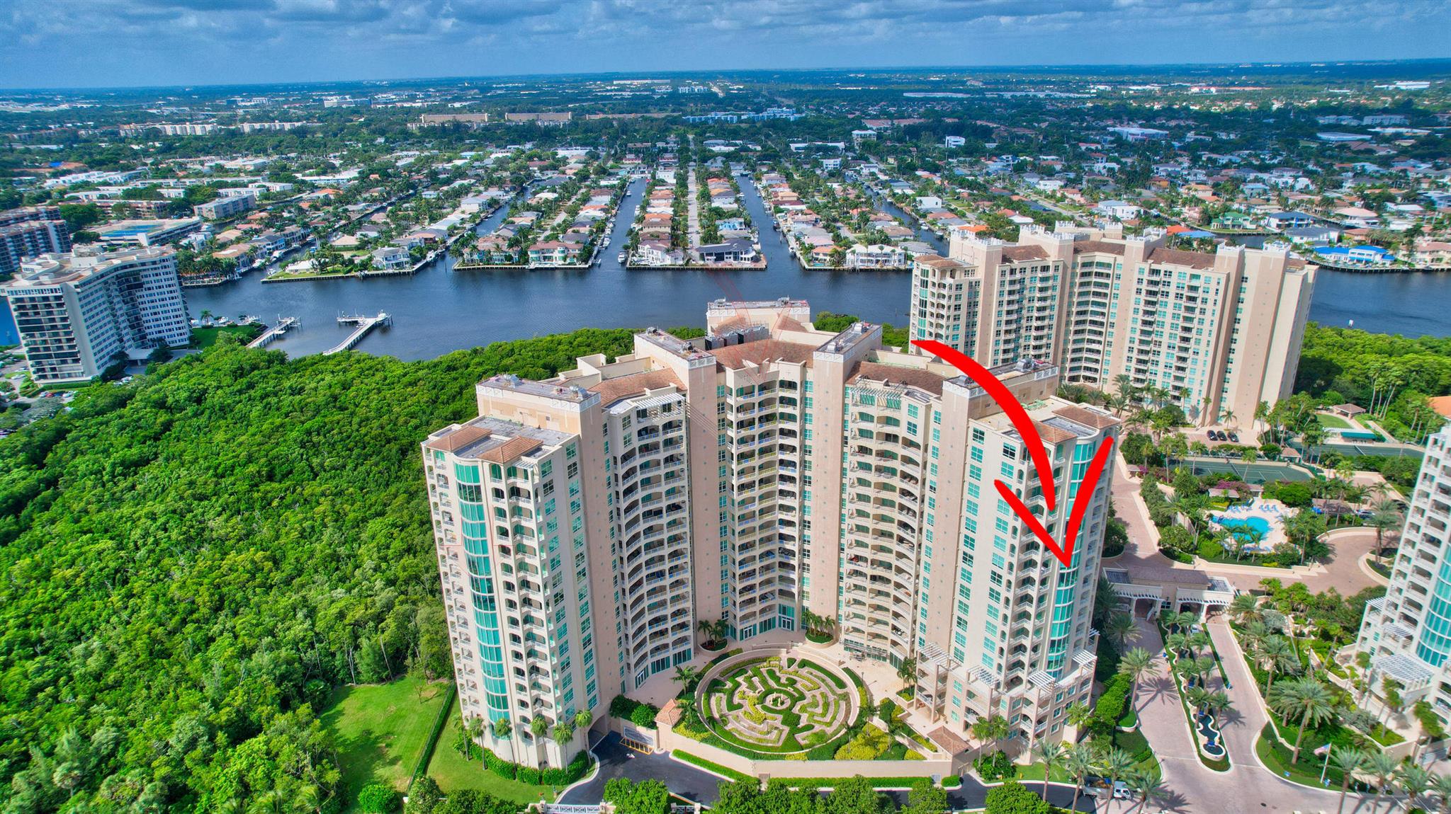 TOSCANA SOUTH TOWER III - Residential