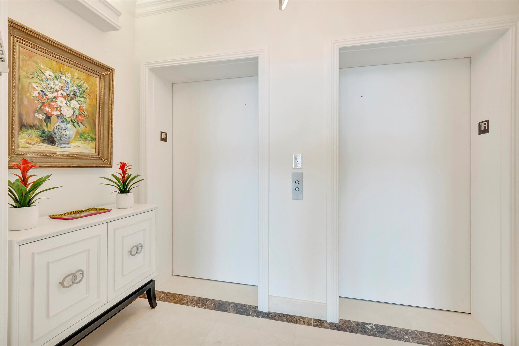 TOSCANA SOUTH TOWER III - Residential