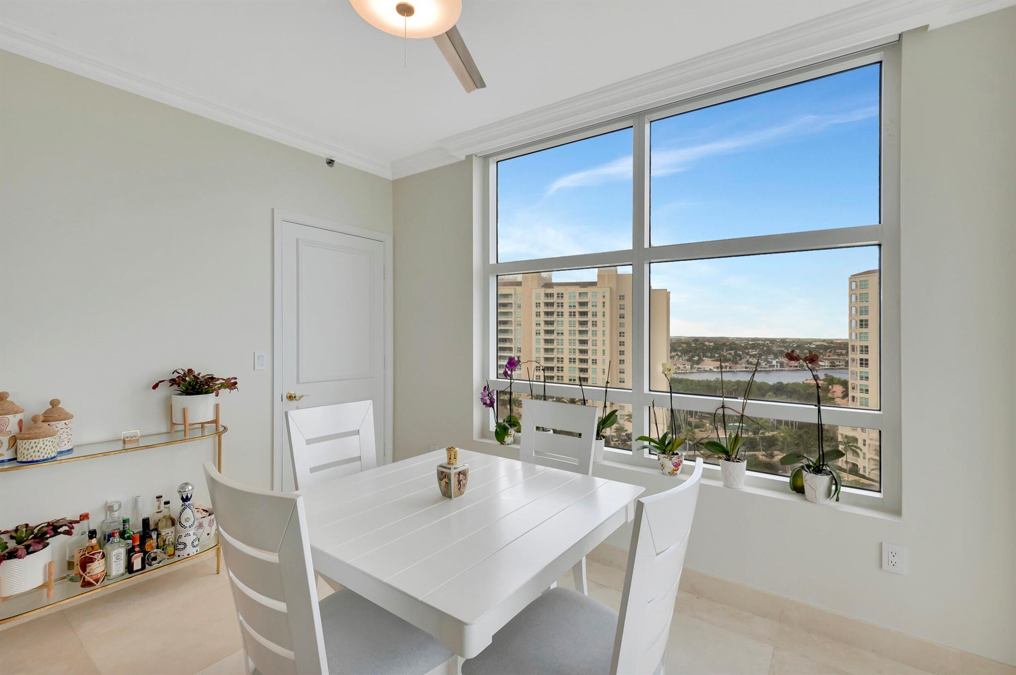 TOSCANA SOUTH TOWER III - Residential