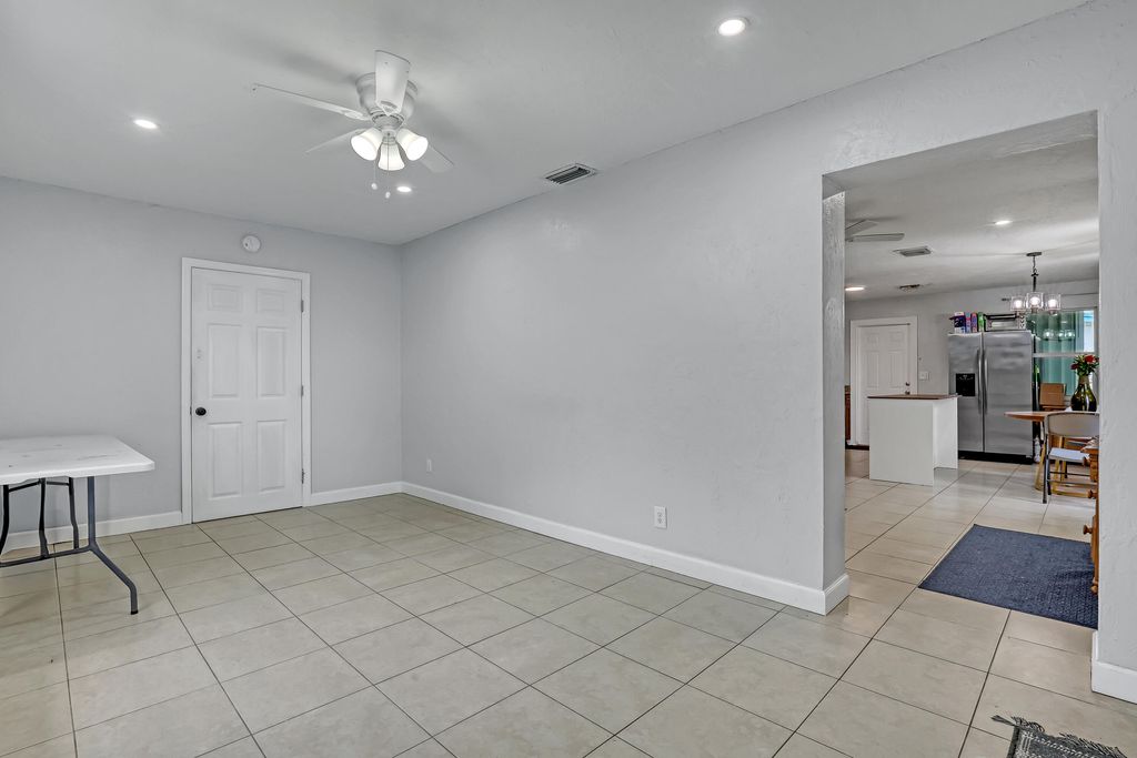 Photo of 1324 7th Street, West Palm Beach, FL 33401 (MLS # R11007005)