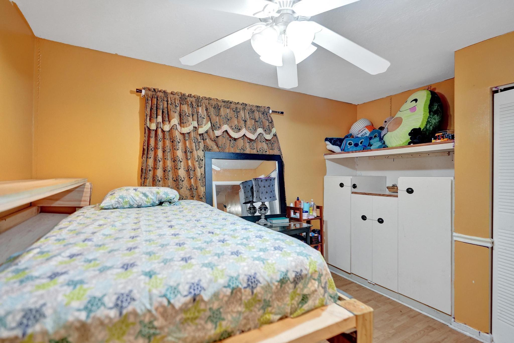 WOODLAKE SHORES - Residential