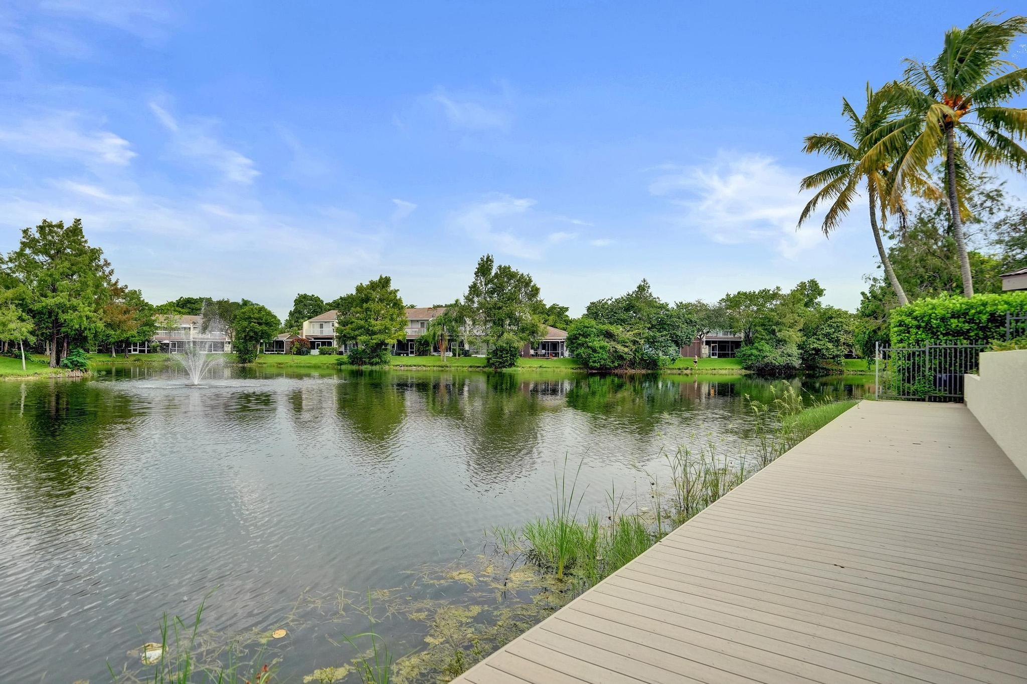 WOODLAKE SHORES - Residential