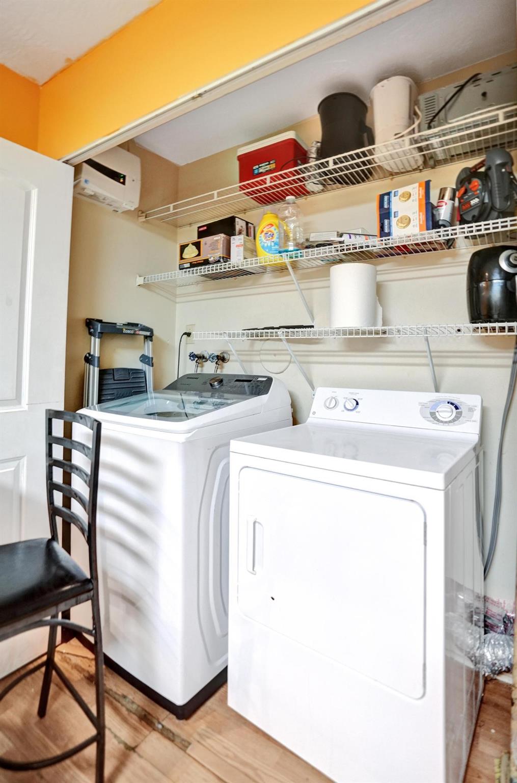 WOODLAKE SHORES - Residential