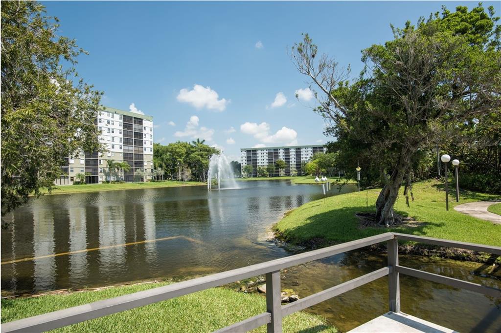 Cypress Bend - Residential