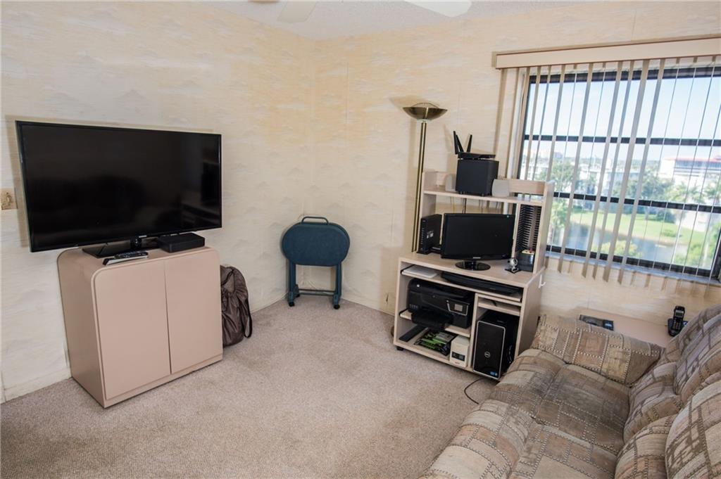 Cypress Bend - Residential