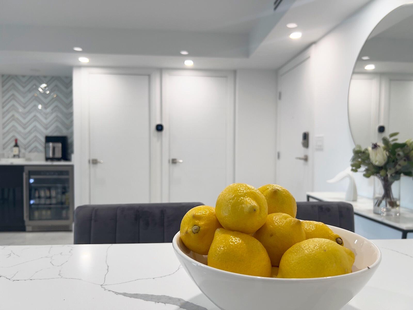 BARCLAY CONDO - Residential Lease