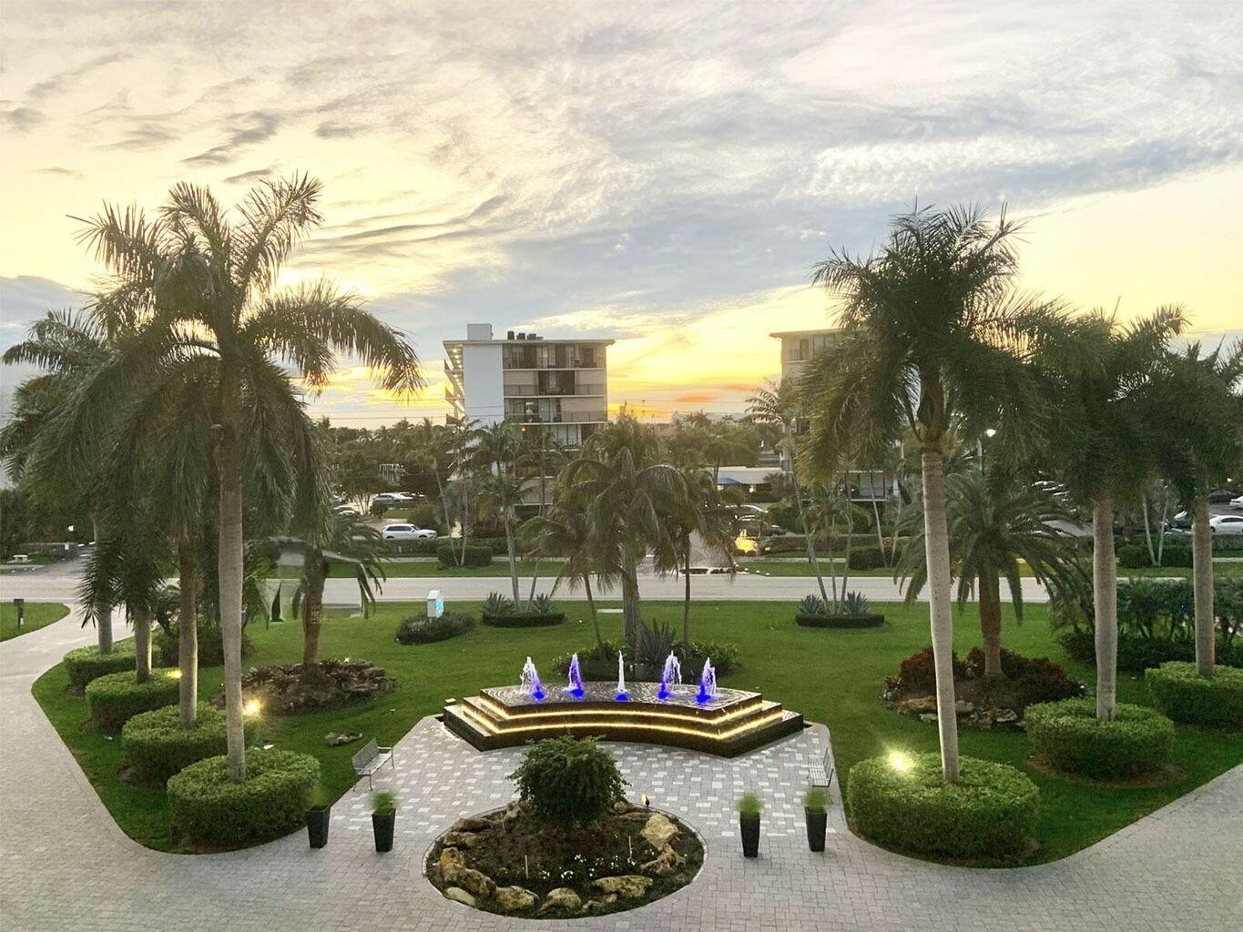 BARCLAY CONDO - Residential Lease