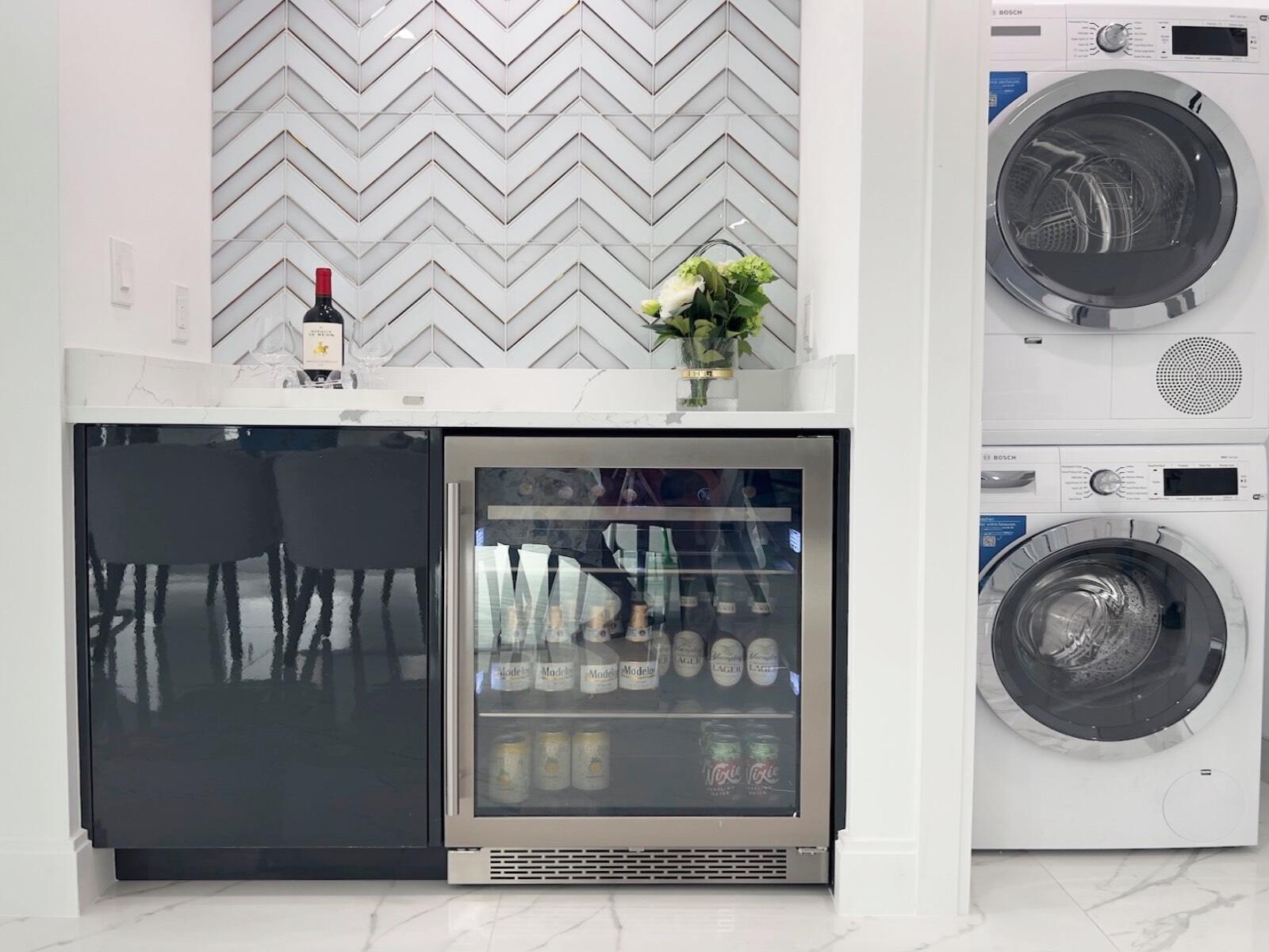 BARCLAY CONDO - Residential Lease