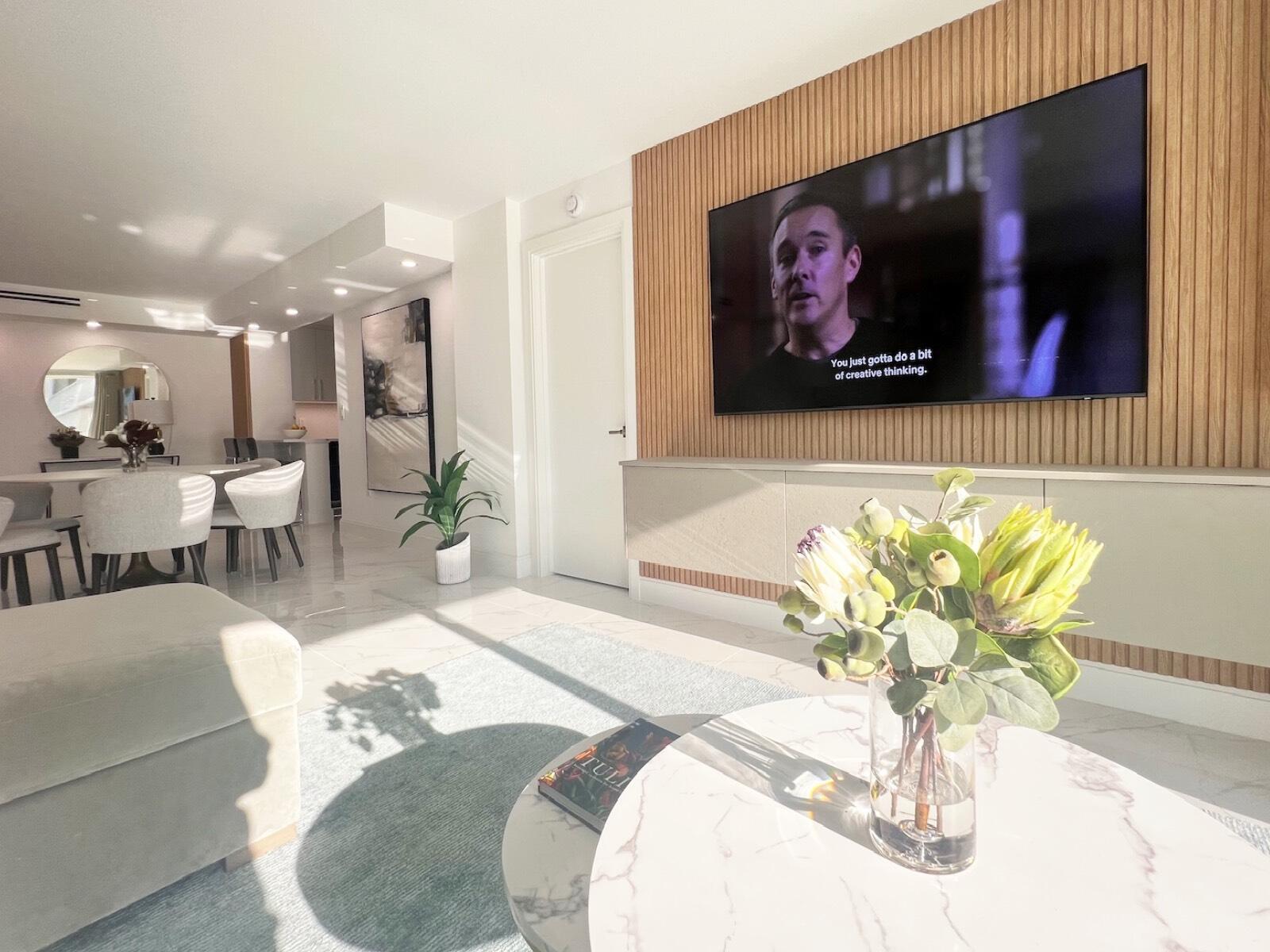 BARCLAY CONDO - Residential Lease