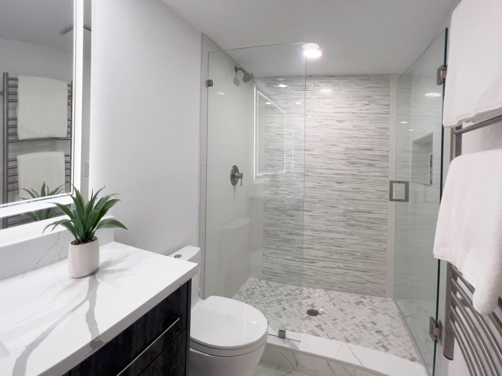 BARCLAY CONDO - Residential Lease