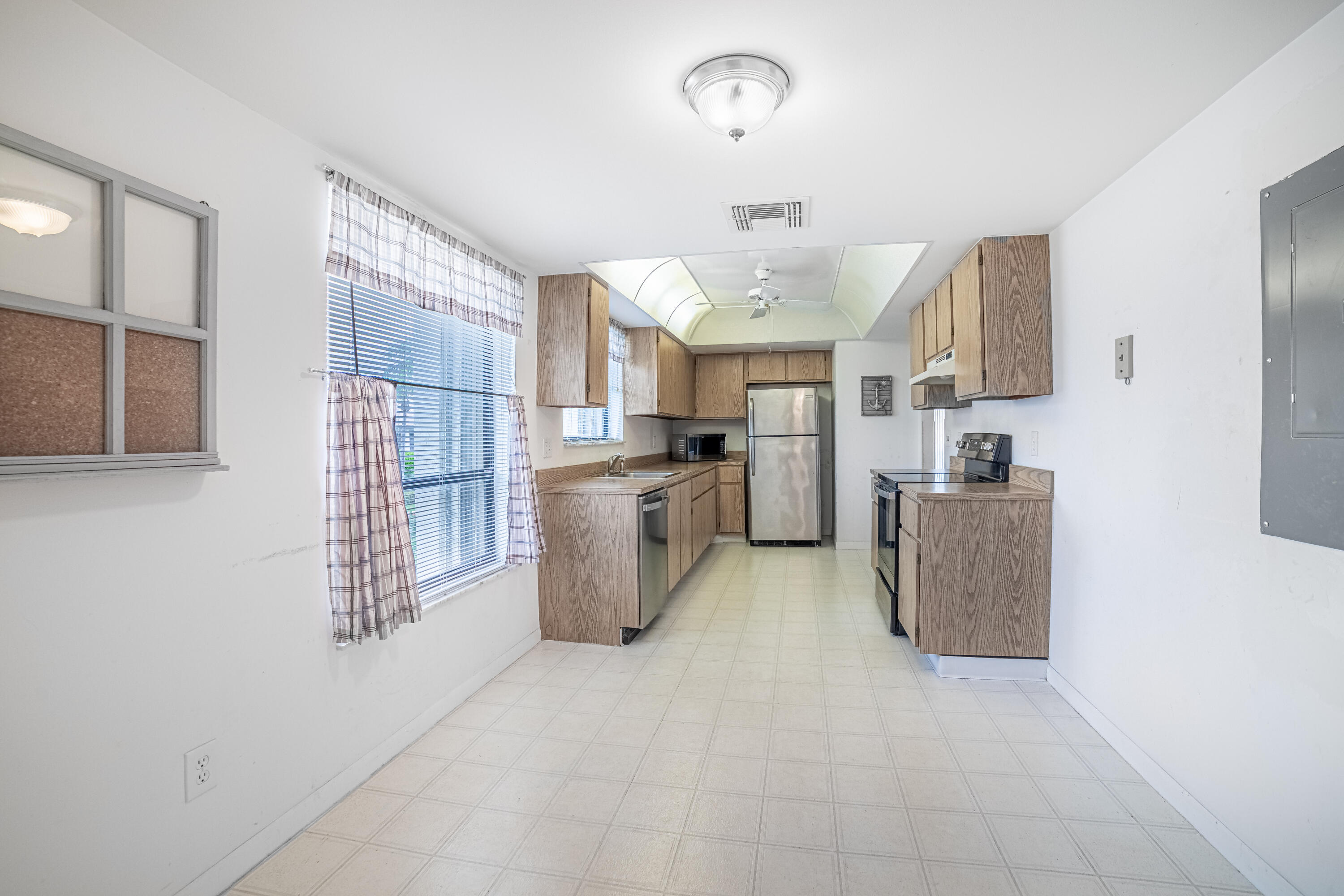 WINGFOOT CONDO - Residential