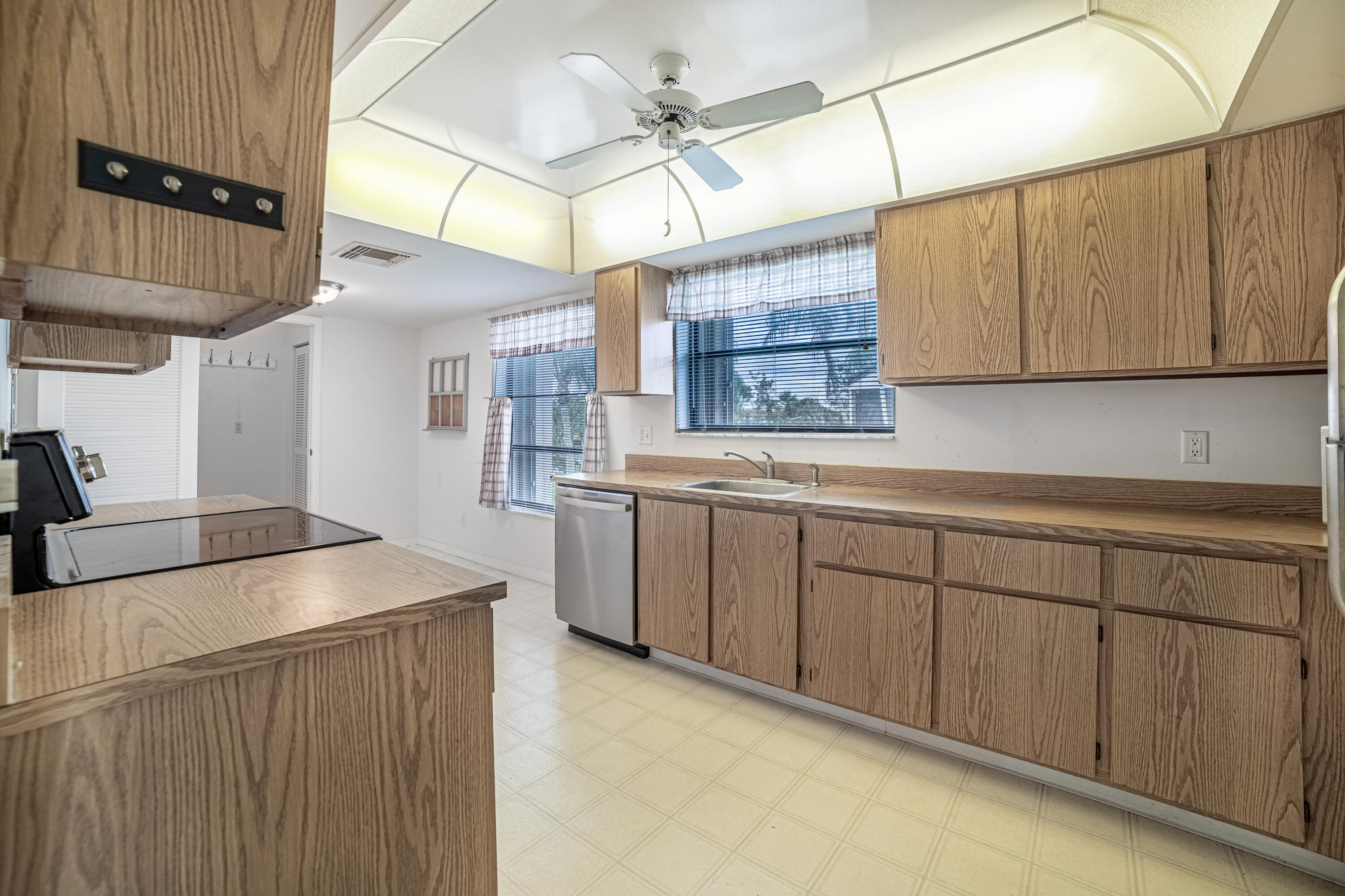 WINGFOOT CONDO - Residential