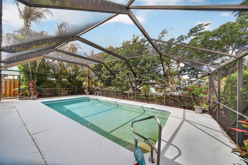 RUSTIC HILLS - Residential