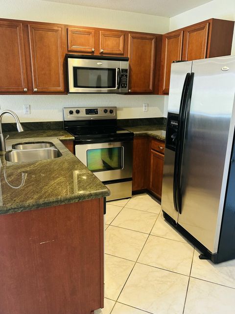 5313 SE Jennings Stuart FL 34997