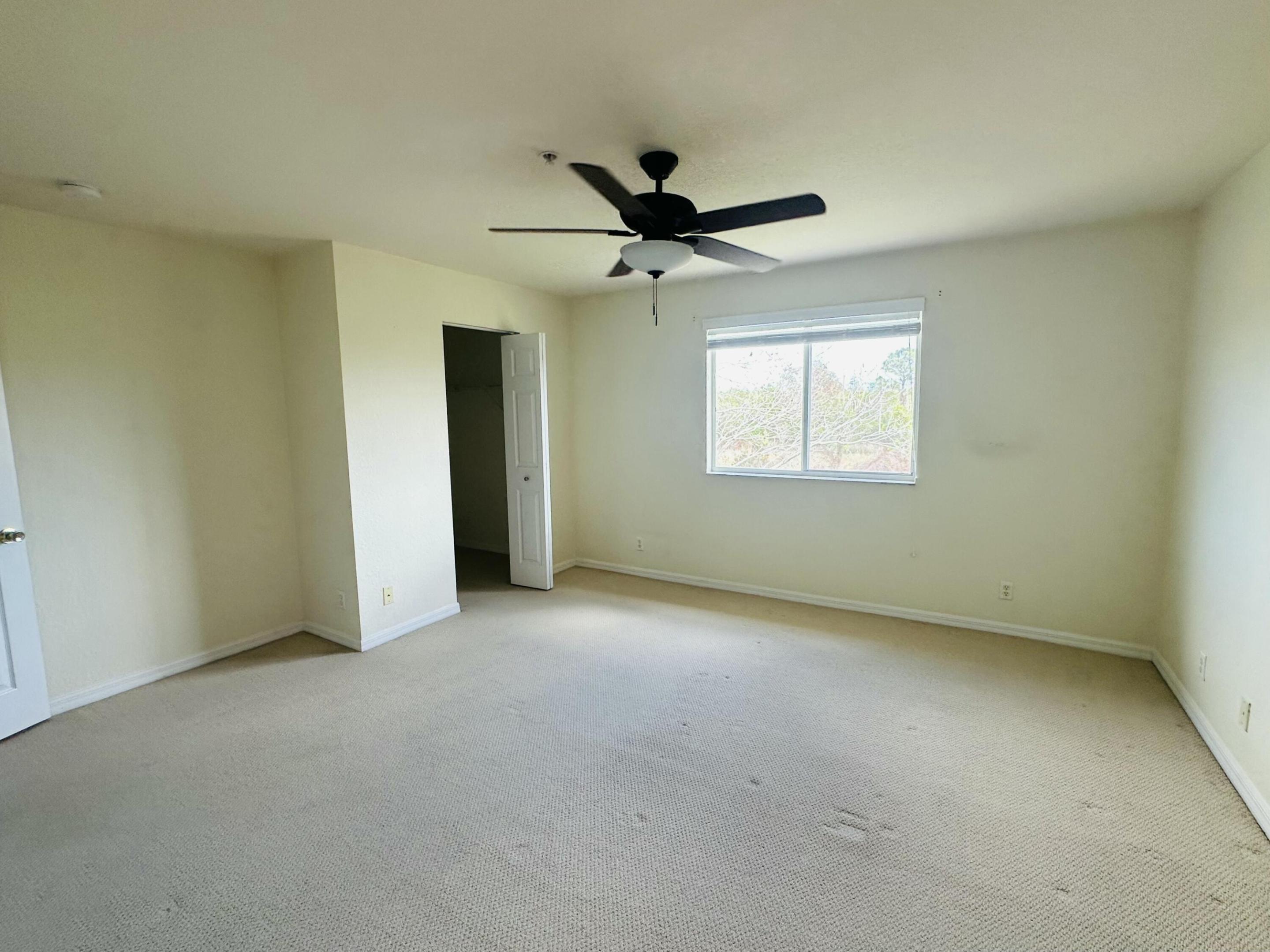 MARTINS CROSSING - Residential