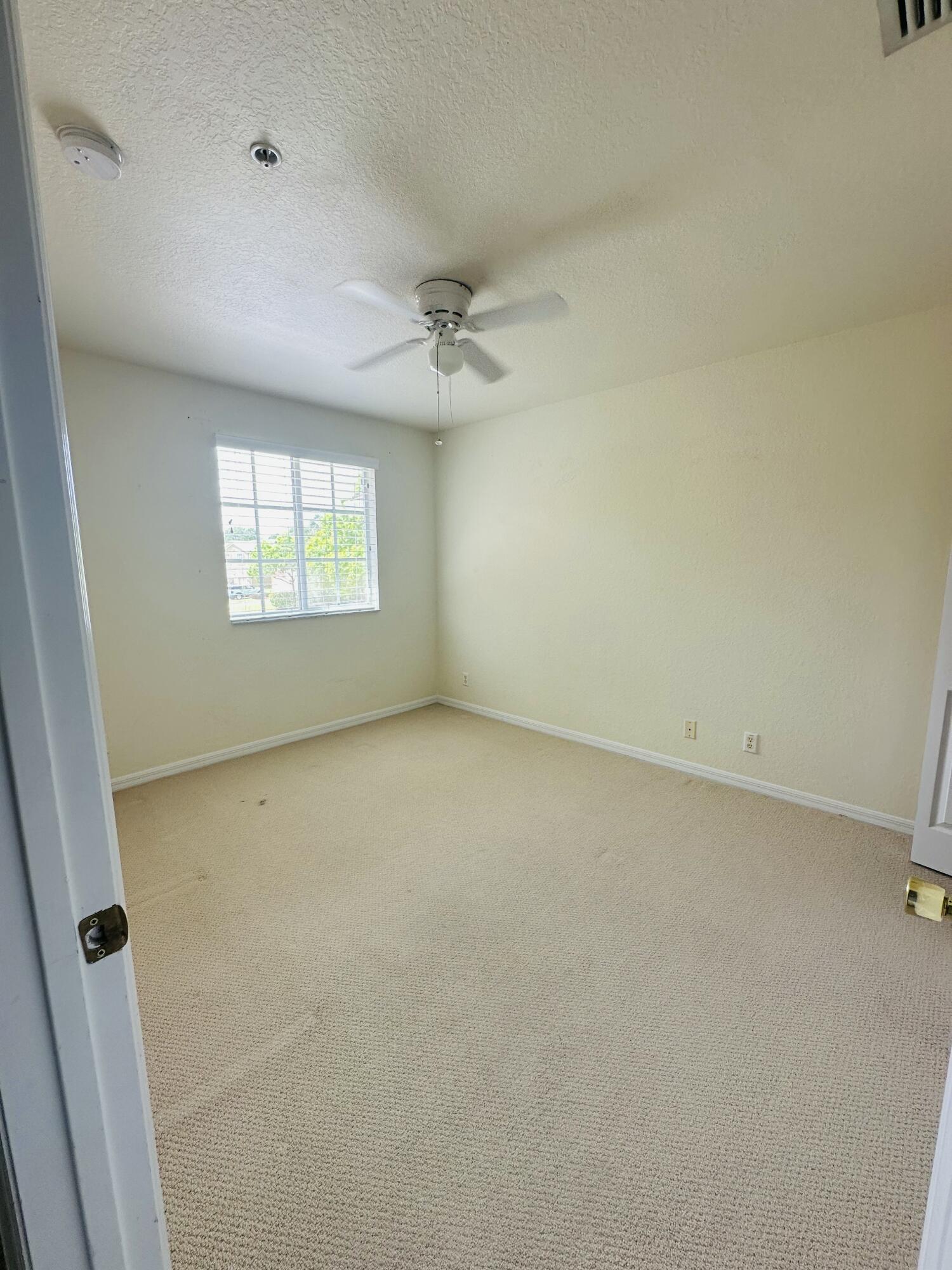 MARTINS CROSSING - Residential