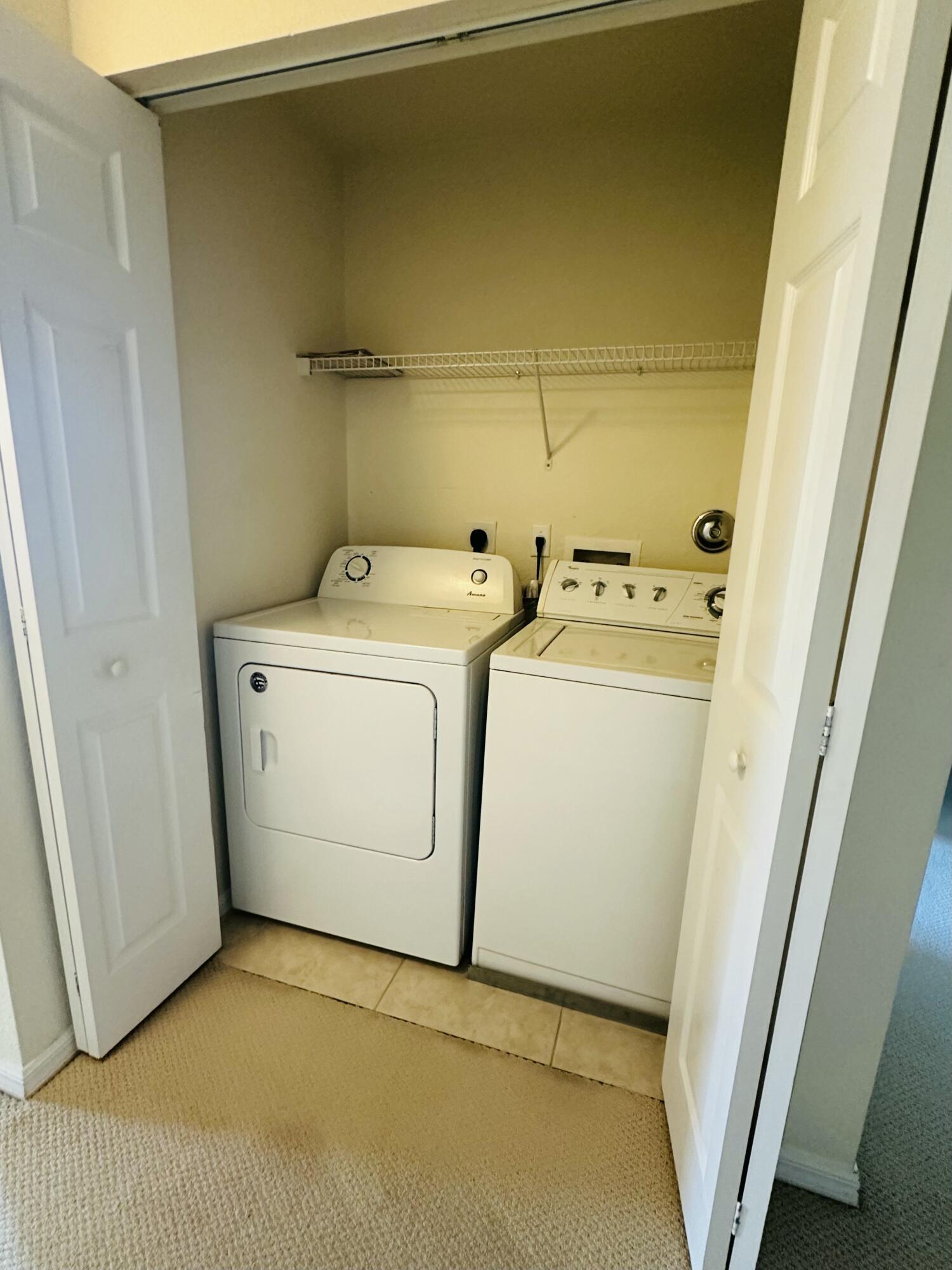 MARTINS CROSSING - Residential