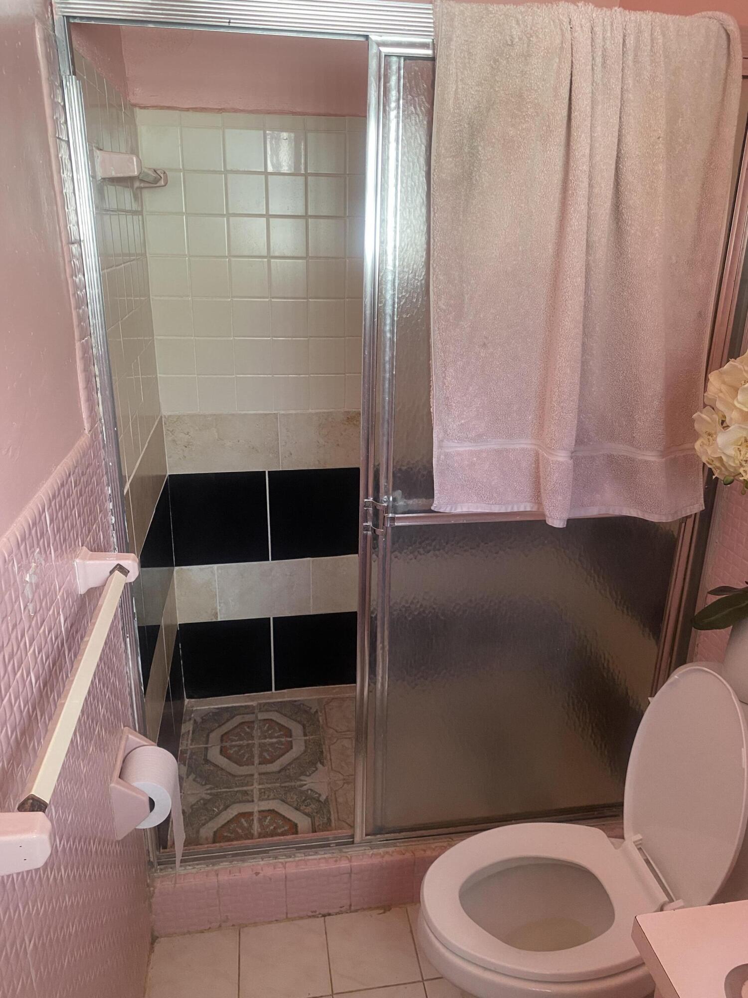 JENADA VILLAS 1 ADD - Residential