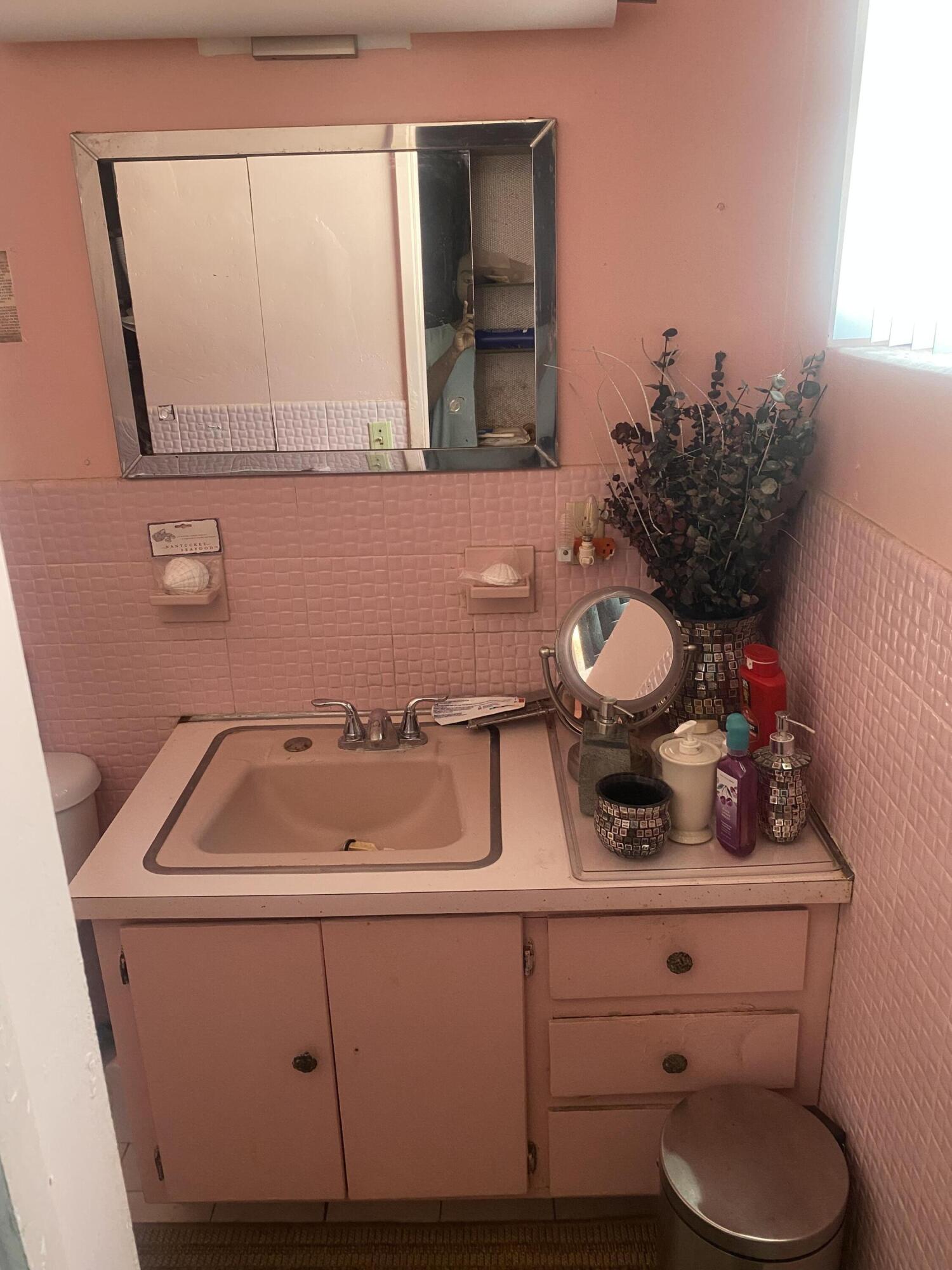 JENADA VILLAS 1 ADD - Residential