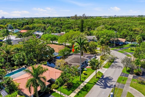 Tiny photo for 2732 NW 9th Terrace, Wilton Manors, FL 33311 (MLS # B26005303)