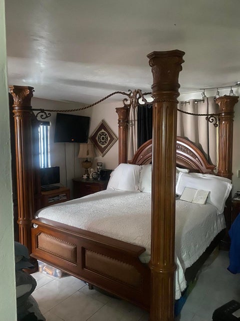 Tiny photo for 2732 NW 9th Terrace, Wilton Manors, FL 33311 (MLS # B26005303)