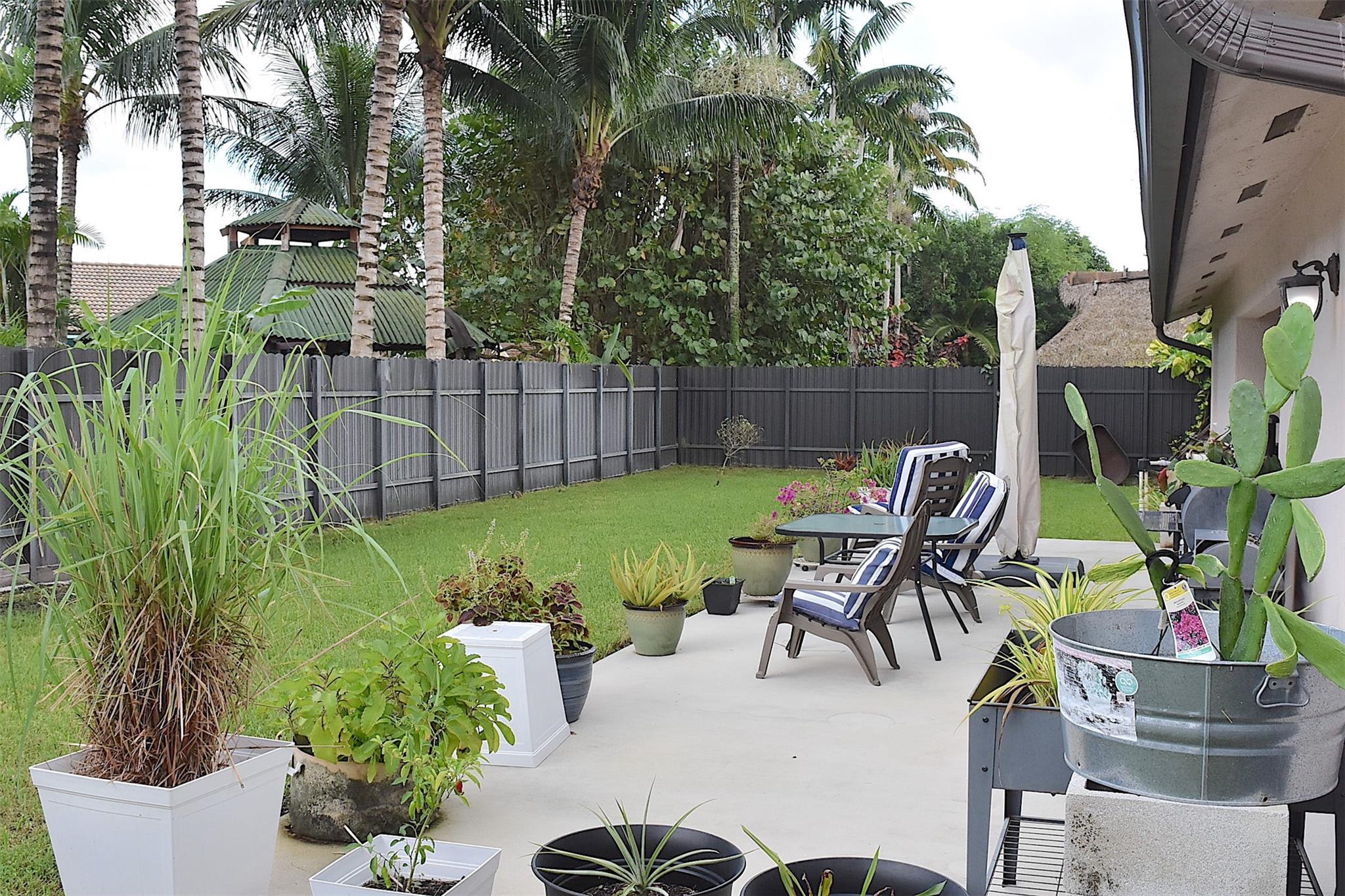 Valencia Grove - Residential