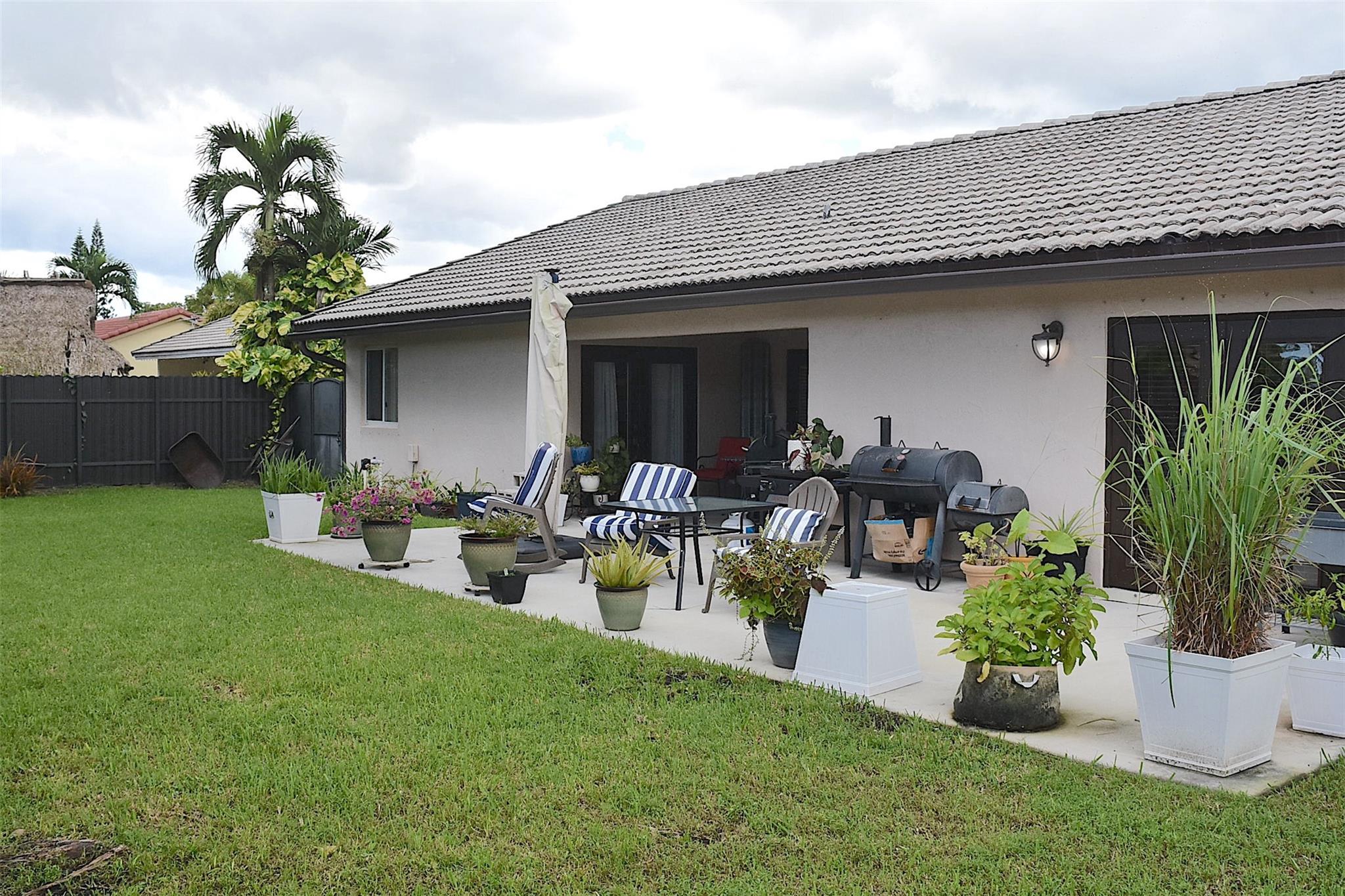 Valencia Grove - Residential