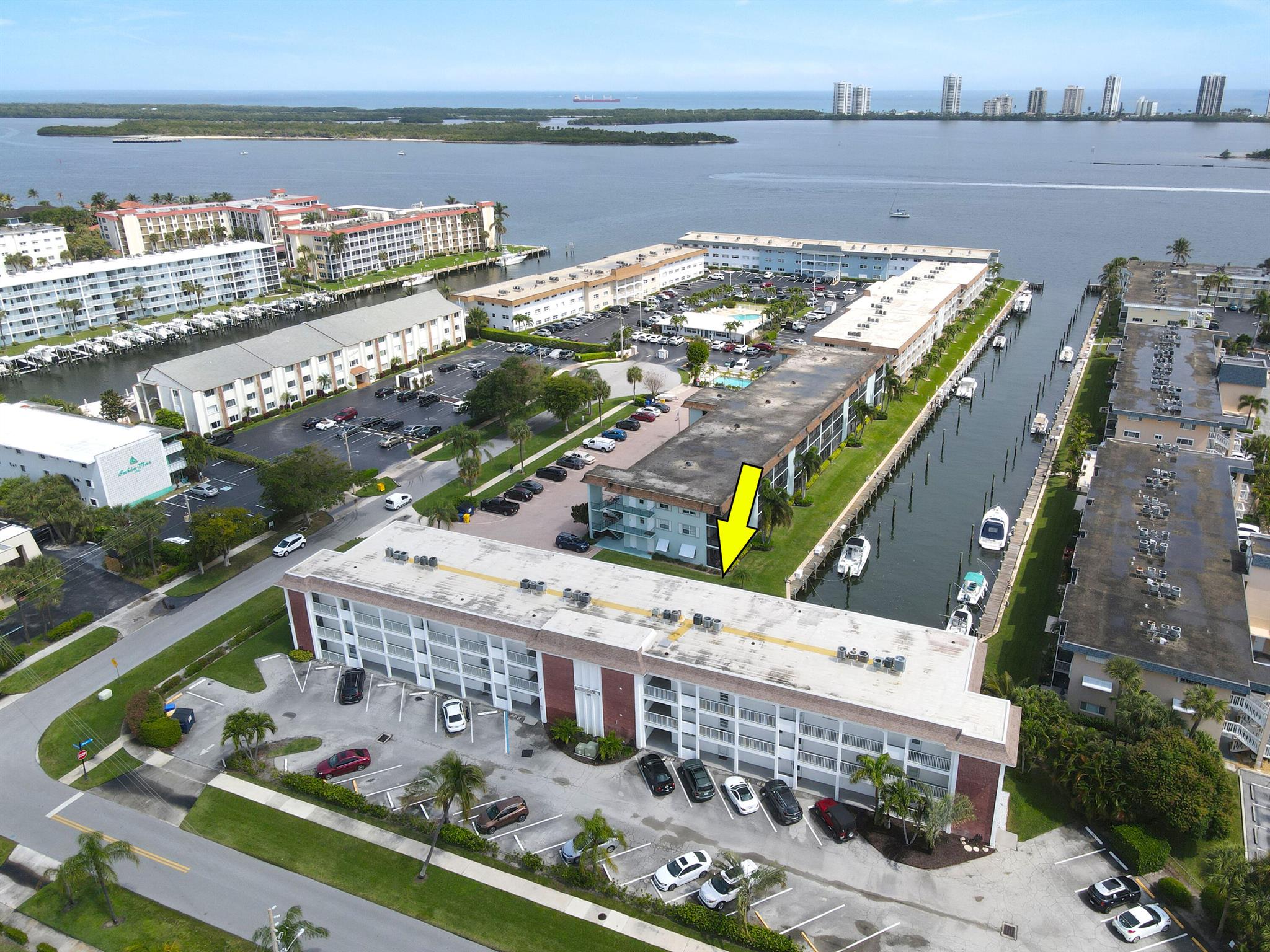 NORTHPORT CONDO APTS - Residential