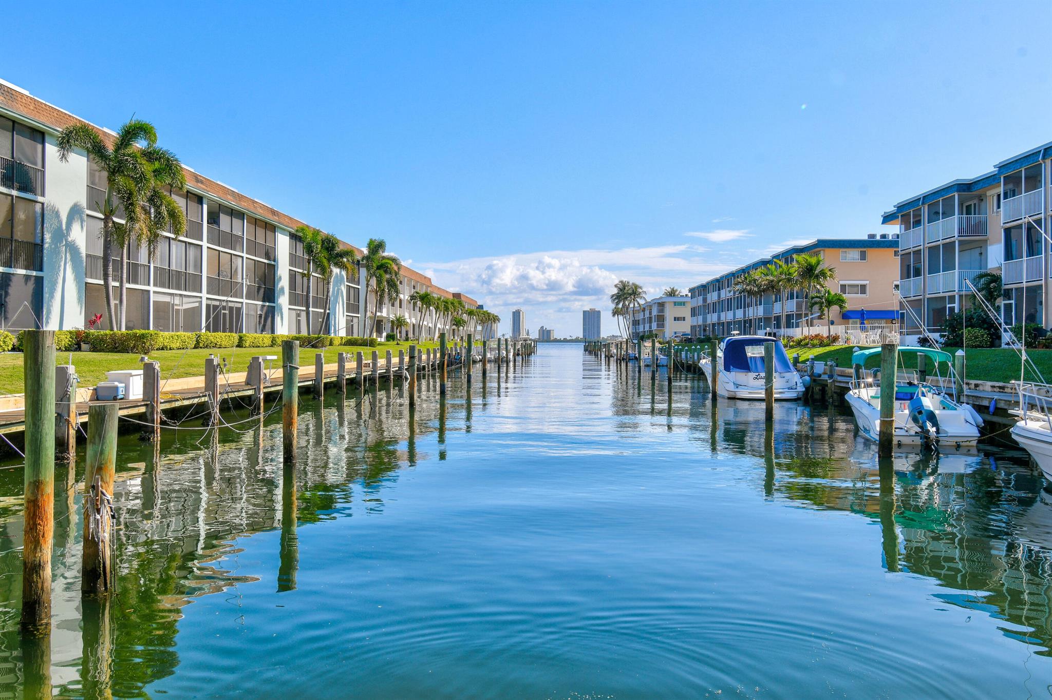 NORTHPORT CONDO APTS - Residential