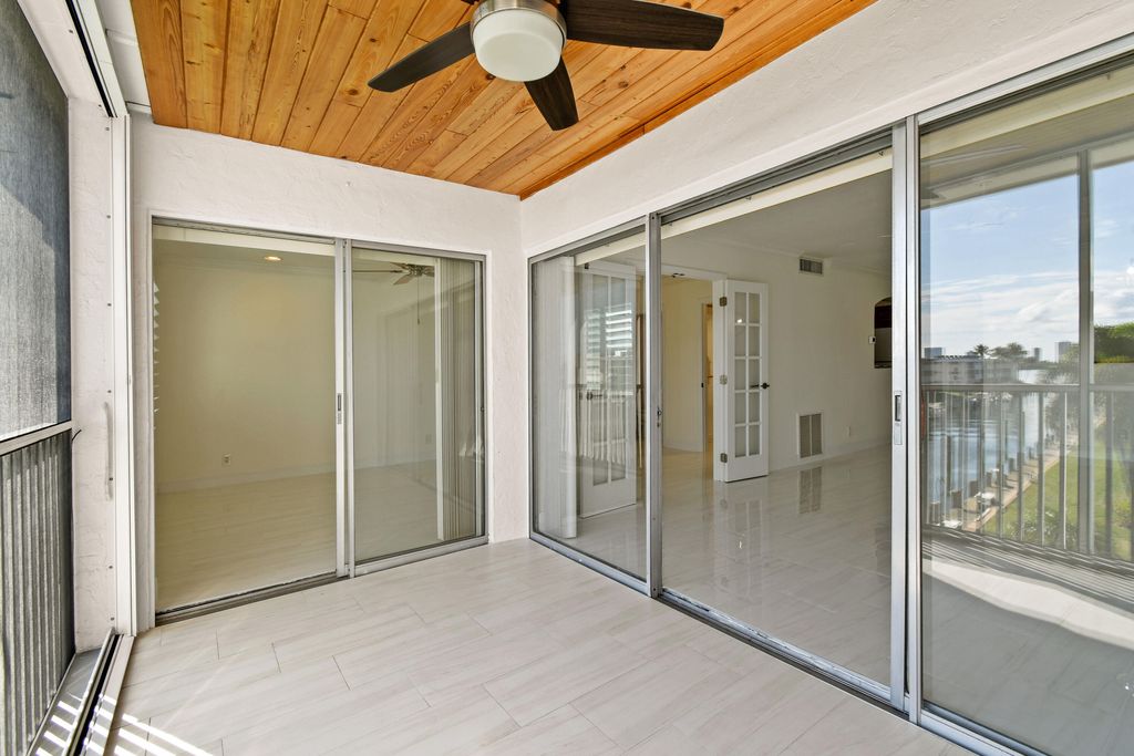 Photo of 236 Castlewood Drive #305, North Palm Beach, FL 33408 (MLS # R10956773)