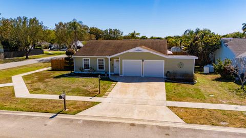Tiny photo for 7791 Blairwood Circle N, Lake Worth, FL 33467 (MLS # R11166489)