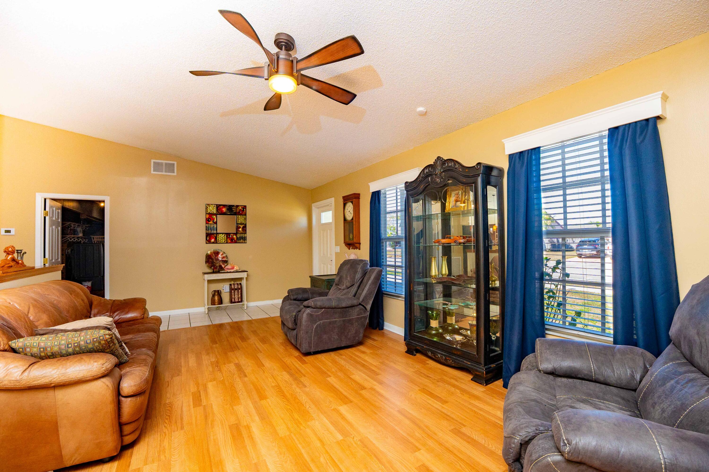 7791 Blairwood Circle N