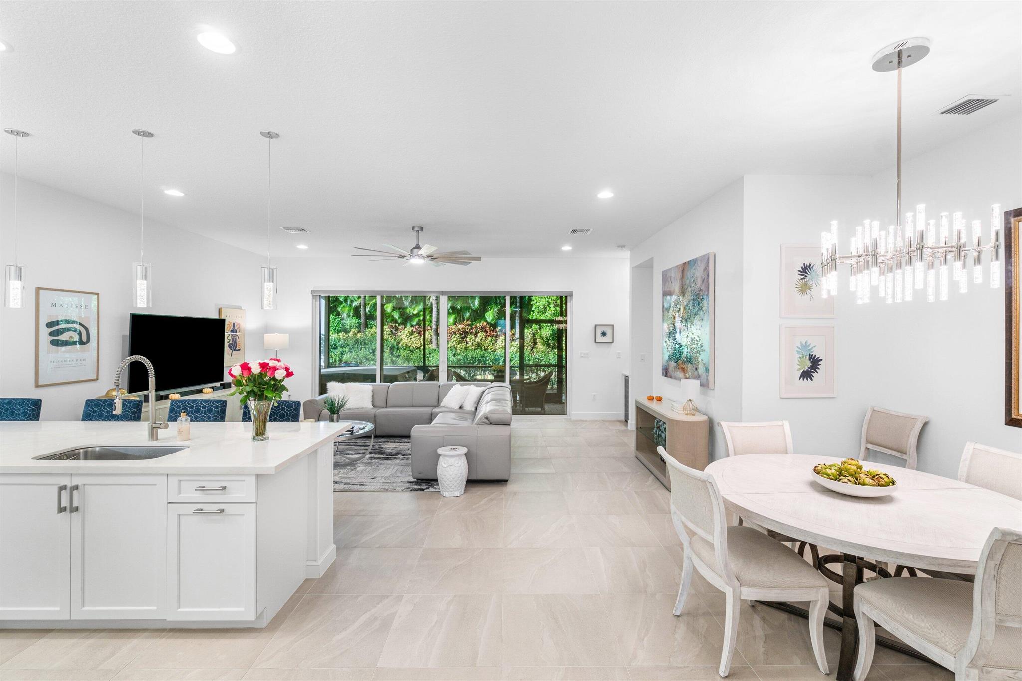 VALENCIA SOUND - Residential