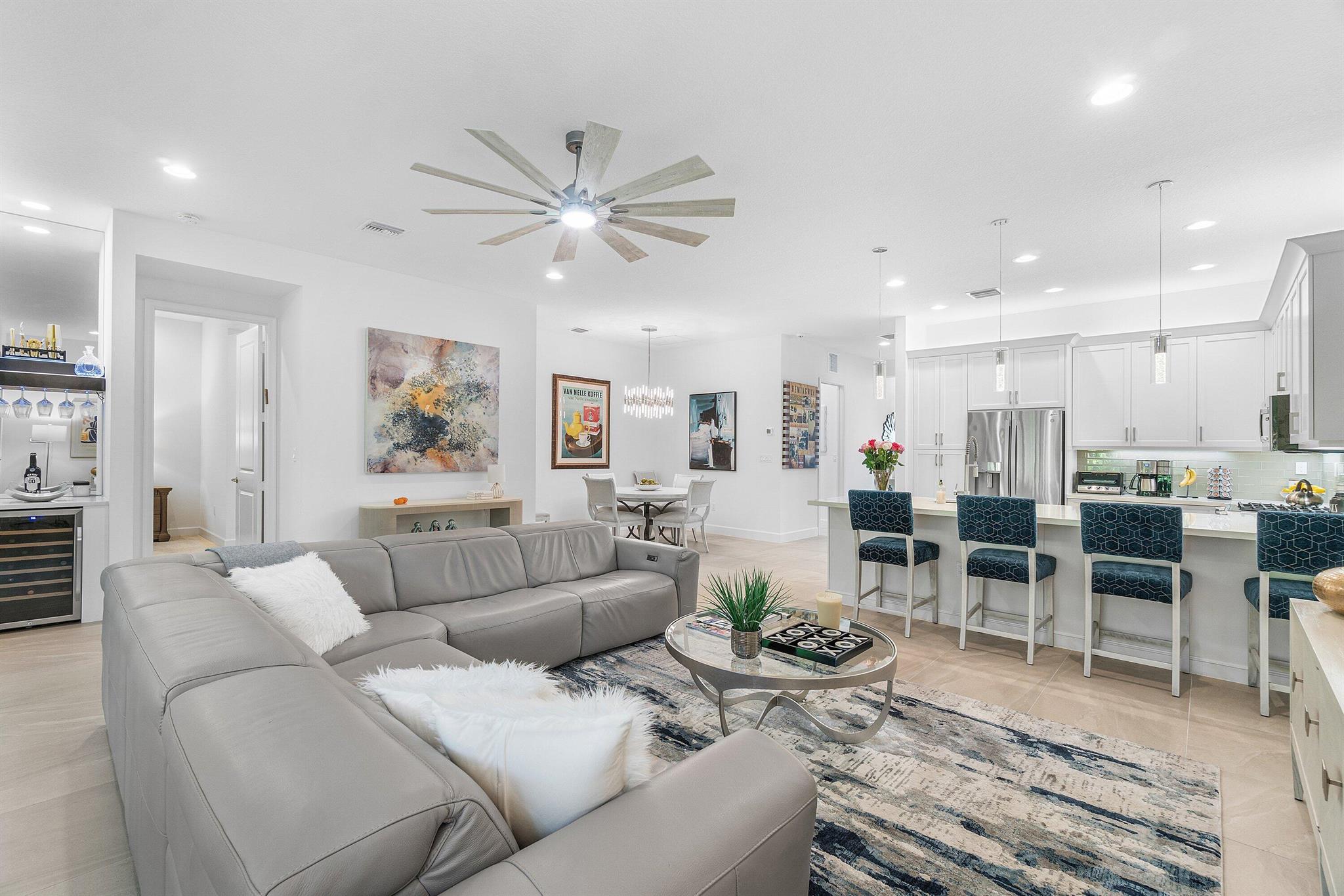 VALENCIA SOUND - Residential