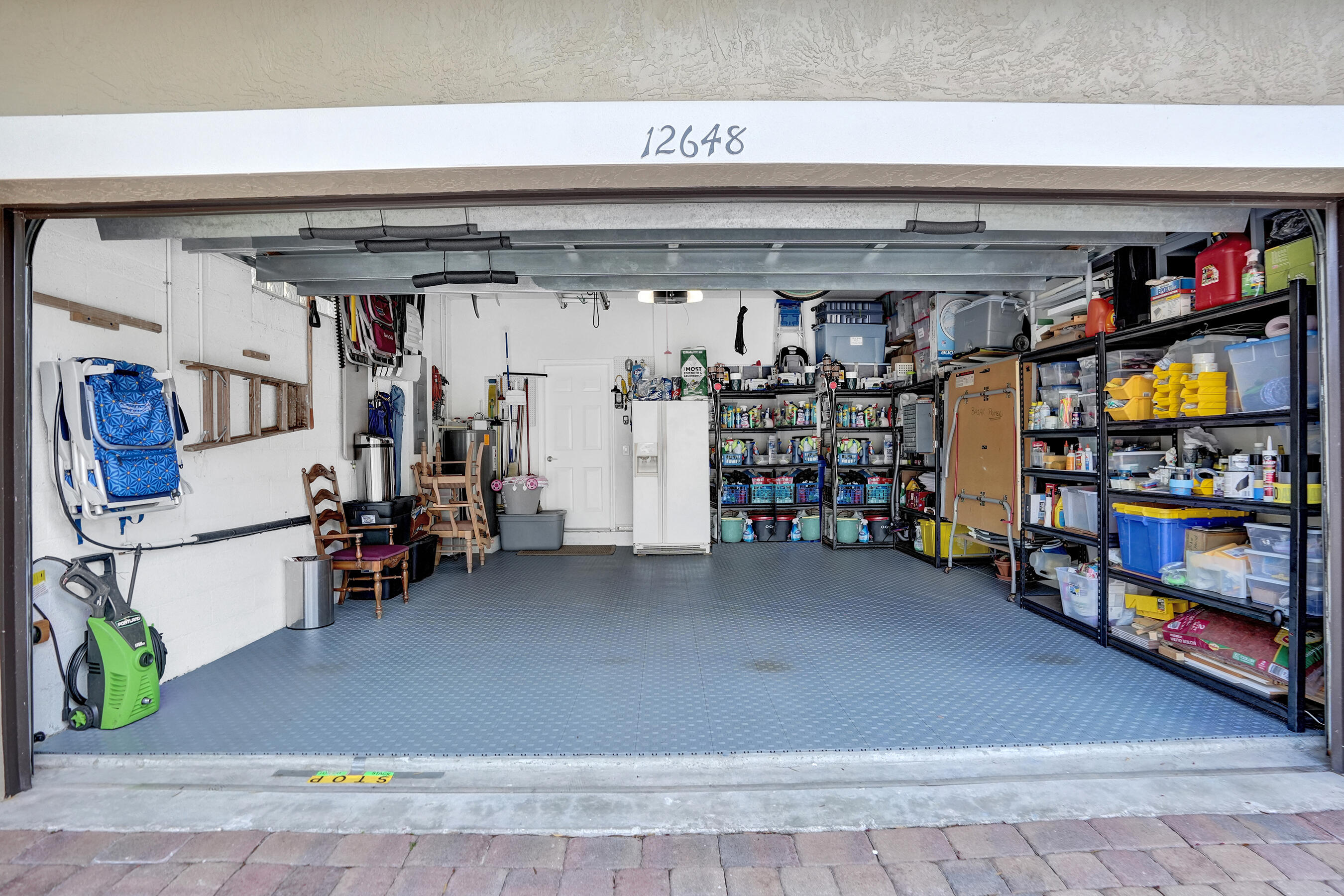 LAKEVIEW WEST / Vizcaya - Residential