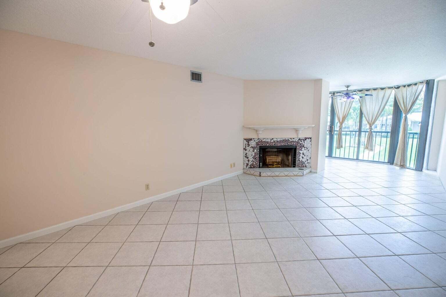 BAY COLONY CONDO - Residential Lease