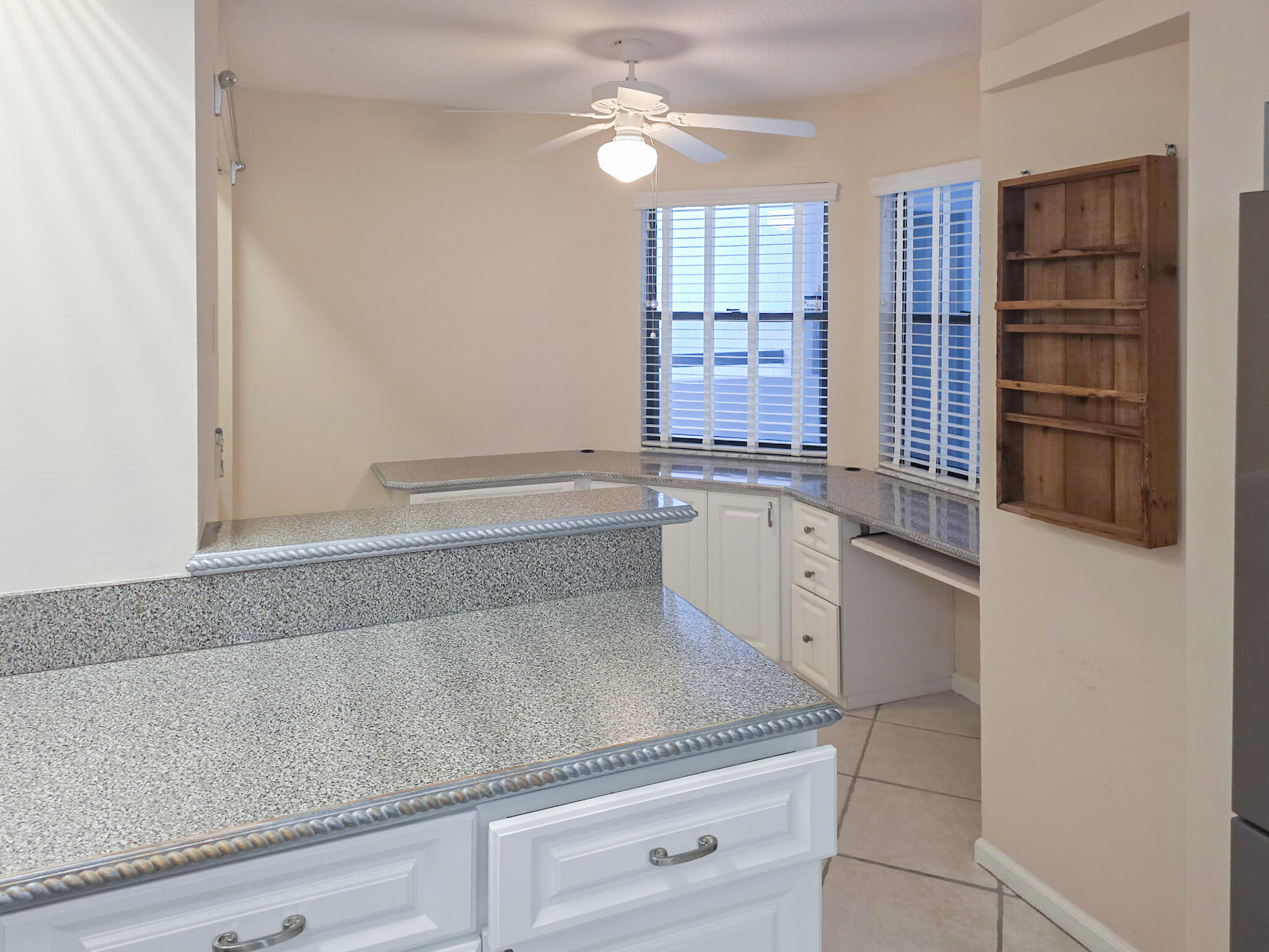 BAY COLONY CONDO - Residential Lease