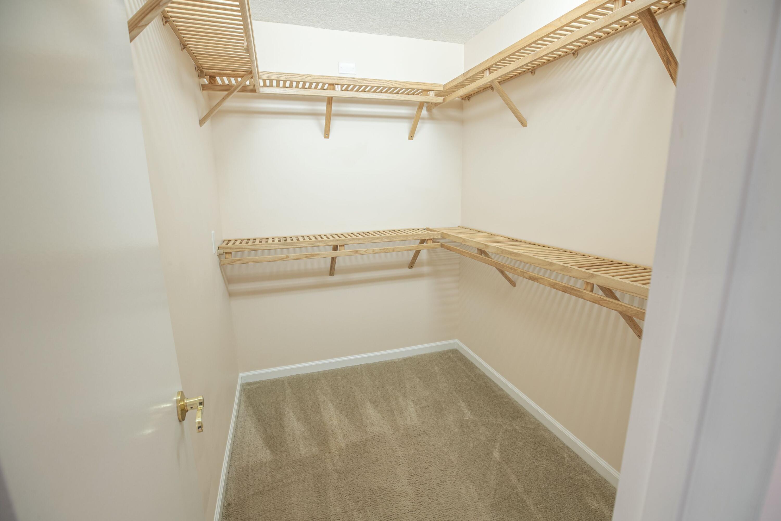 BAY COLONY CONDO - Residential Lease