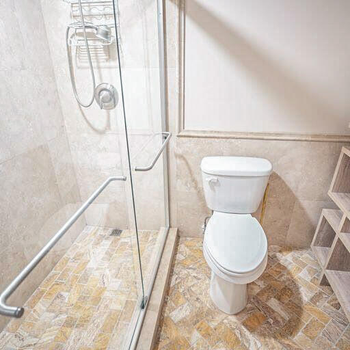 BAY COLONY CONDO - Residential Lease