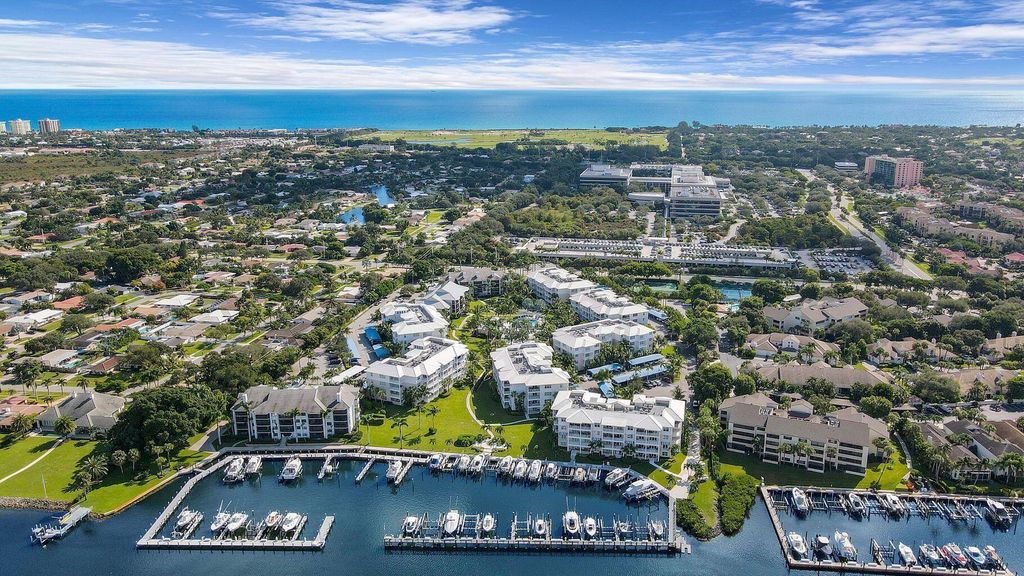 Photo of 123 Bay Colony Drive N, Juno Beach, FL 33408 (MLS # B26000165)