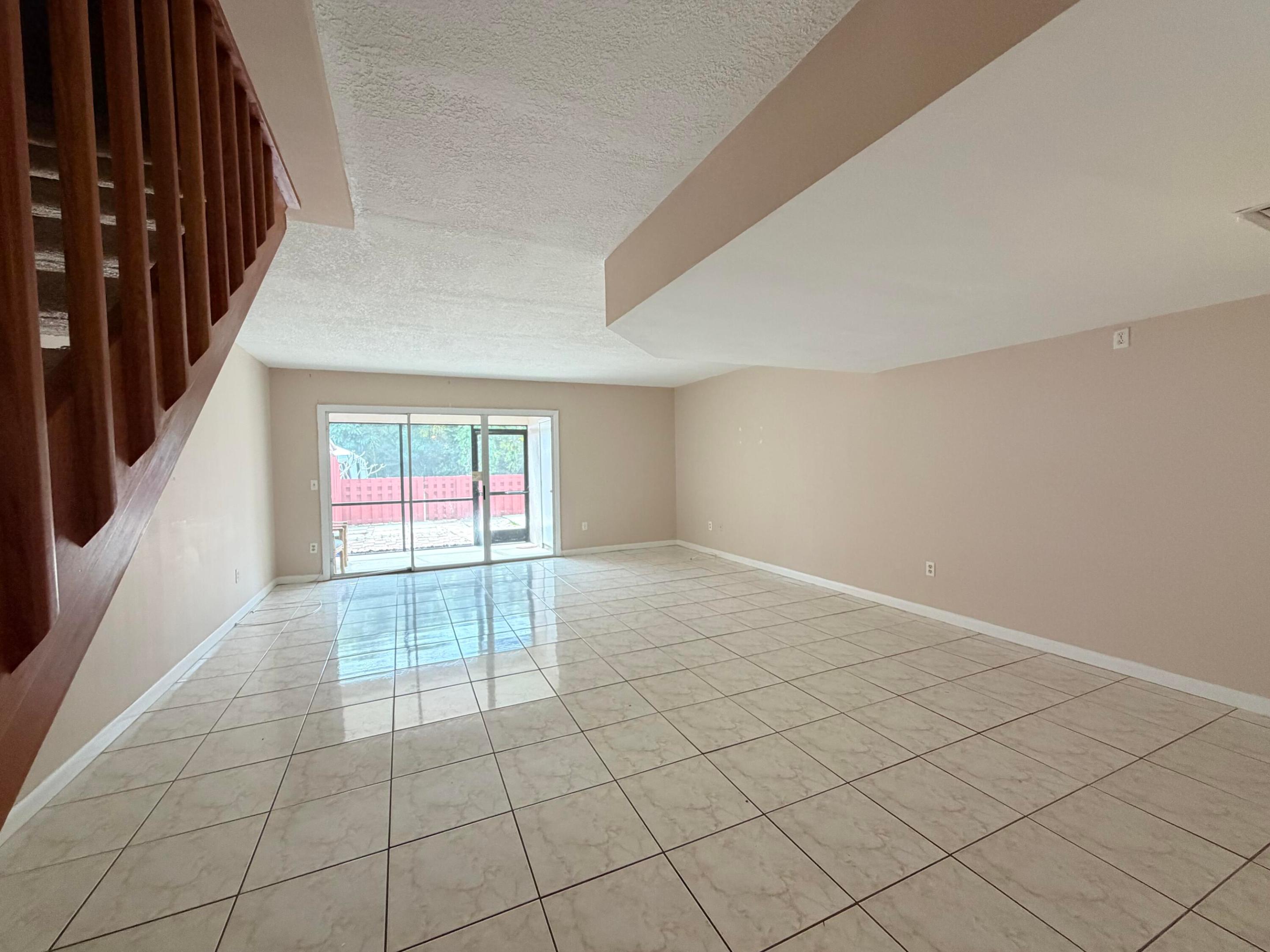 SOCIETY HILL CANNONGATE - Residential Lease