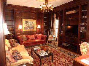 PARANGON - Residential