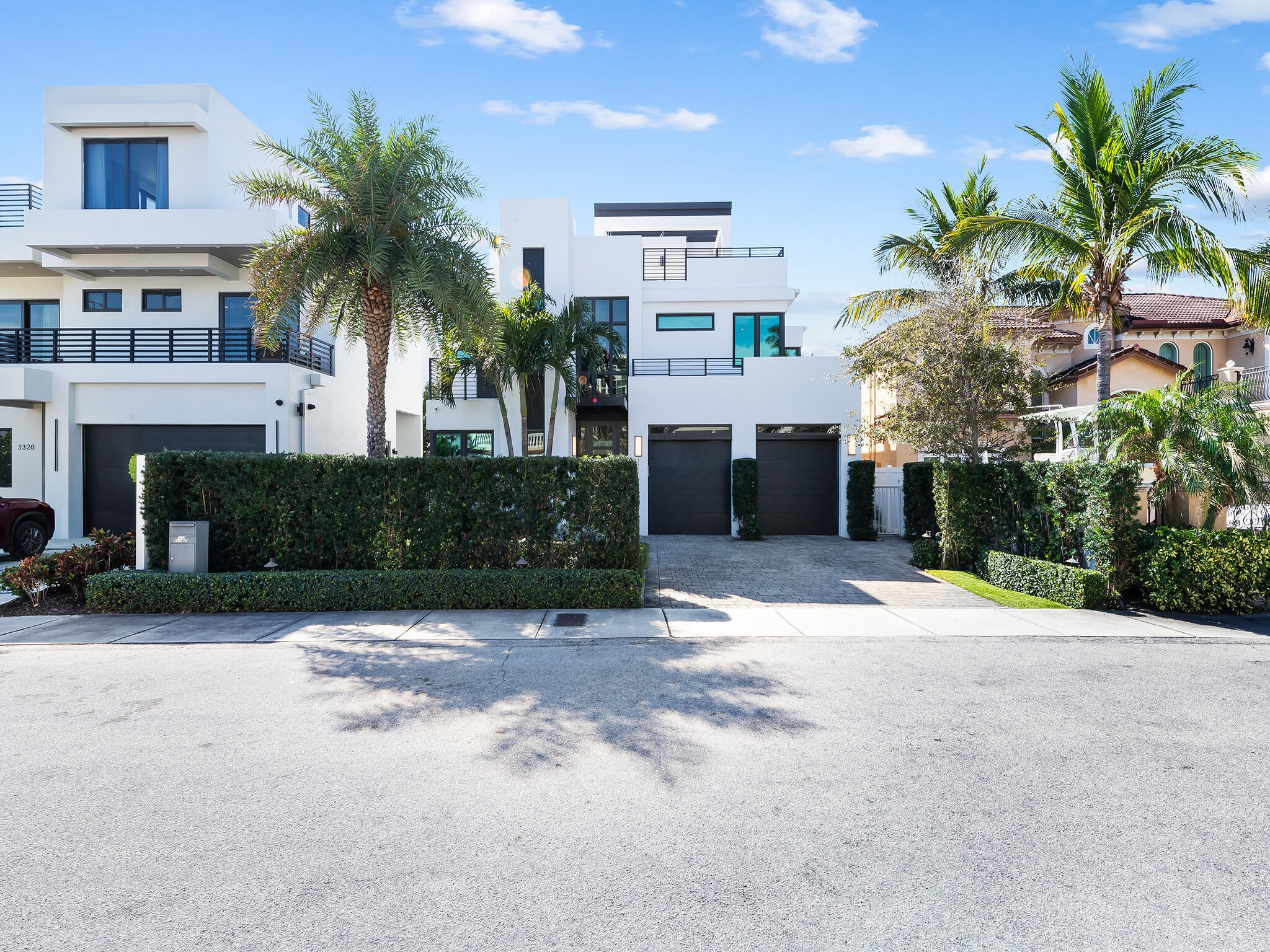 3318 NE 17th Street, Fort Lauderdale FL 33305