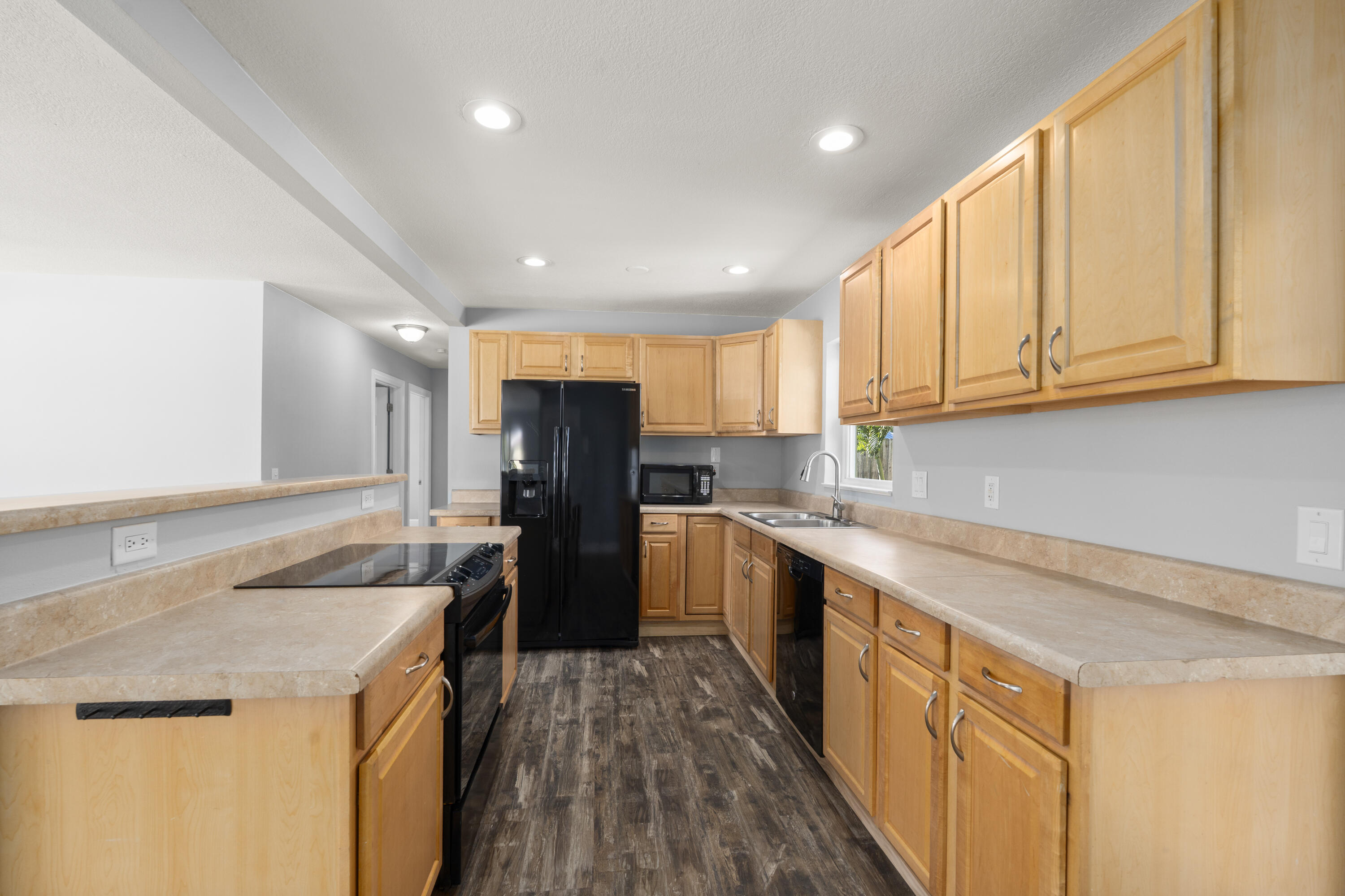 Broadway St Lucie Estates - Residential