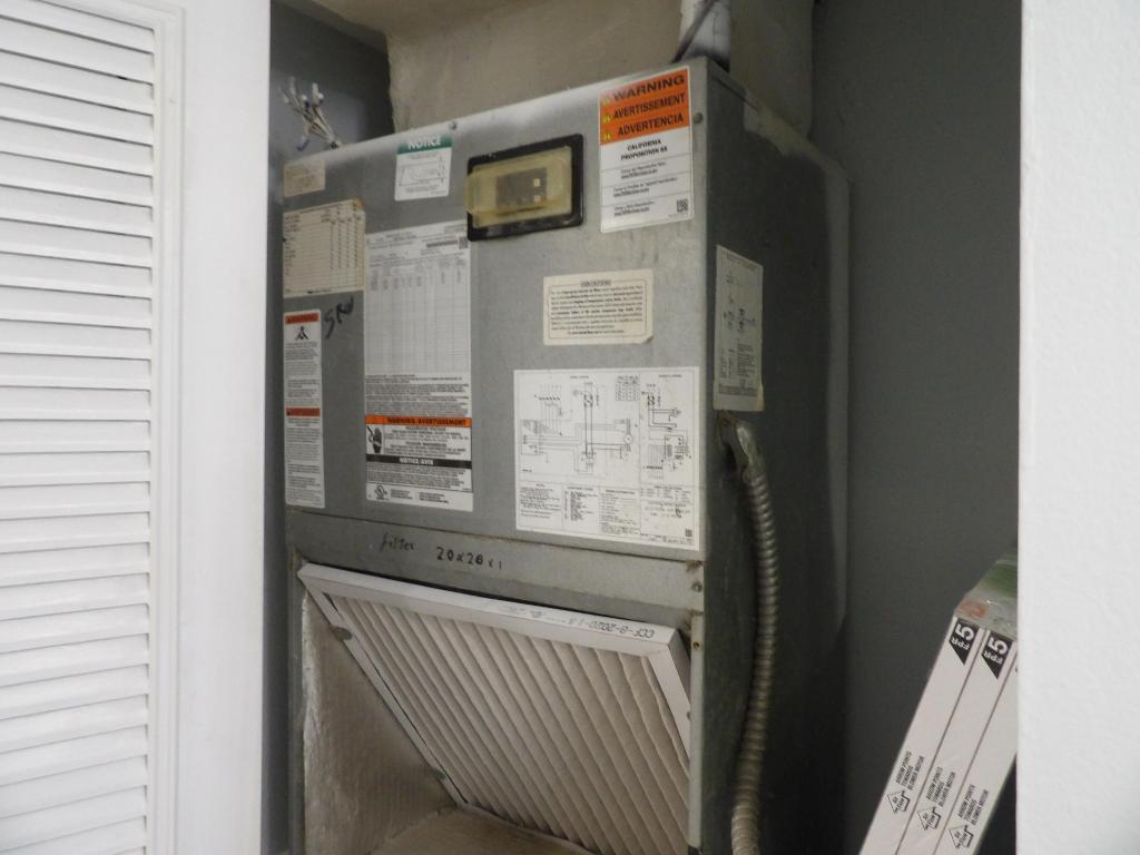 PINE RIDGE NORTH II - Residential Lease