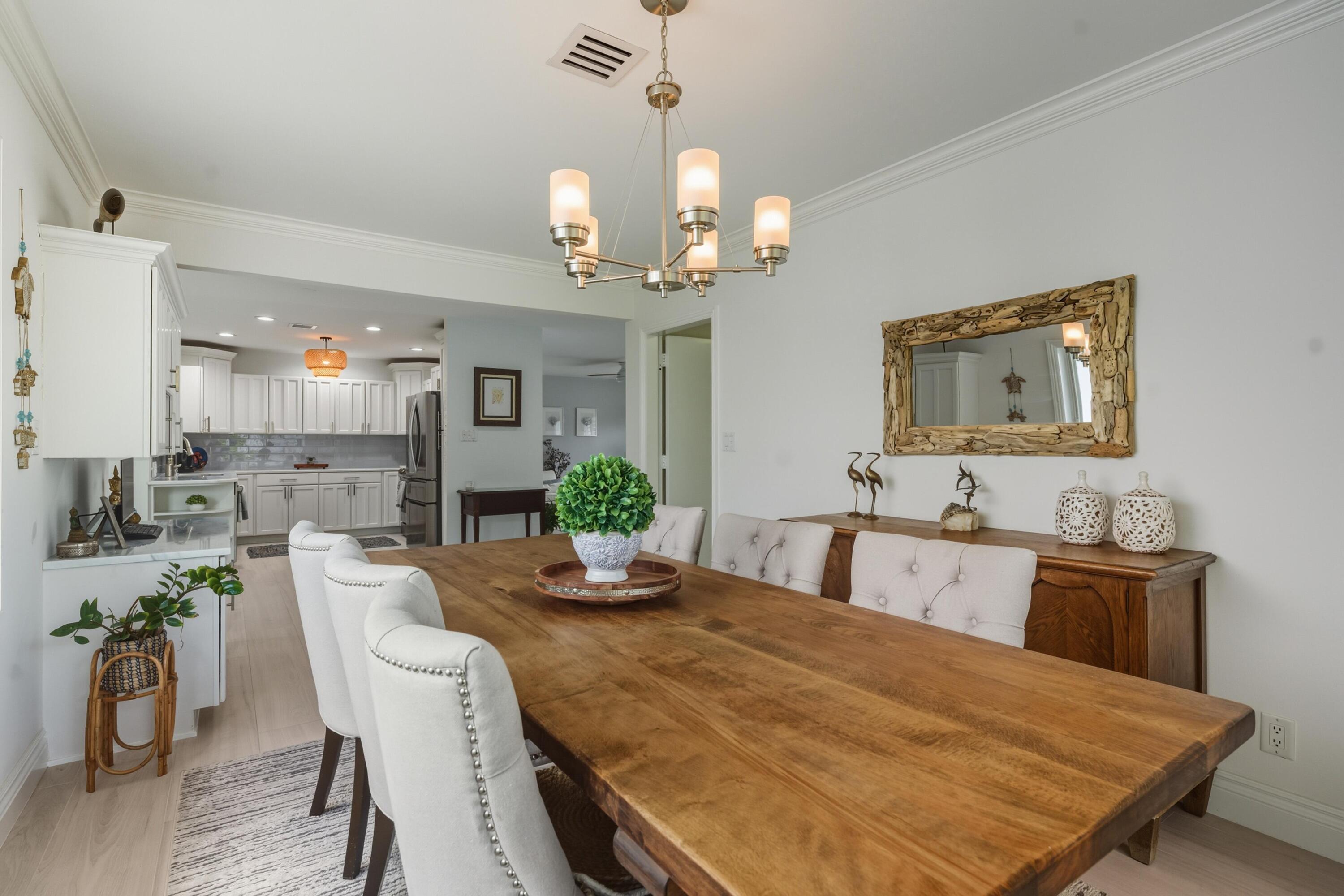 LIGHTHOUSE POINT FIRST SEC - Residential