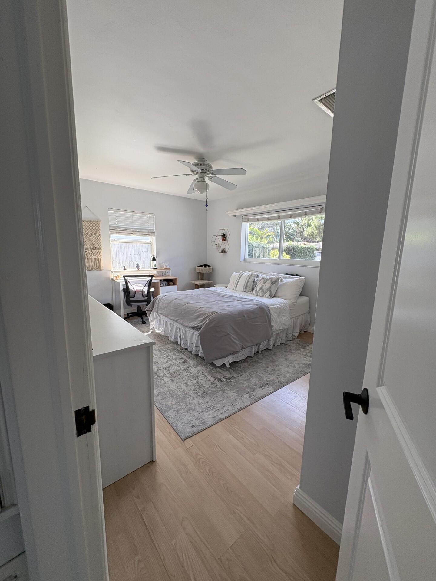 LIGHTHOUSE POINT FIRST SEC - Residential